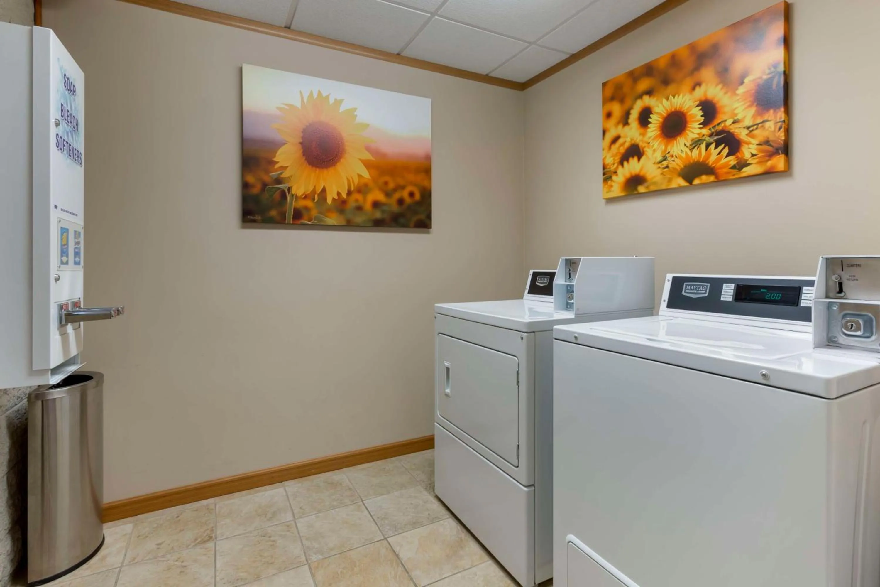 Property building in Best Western Plus Coeur d'Alene Inn