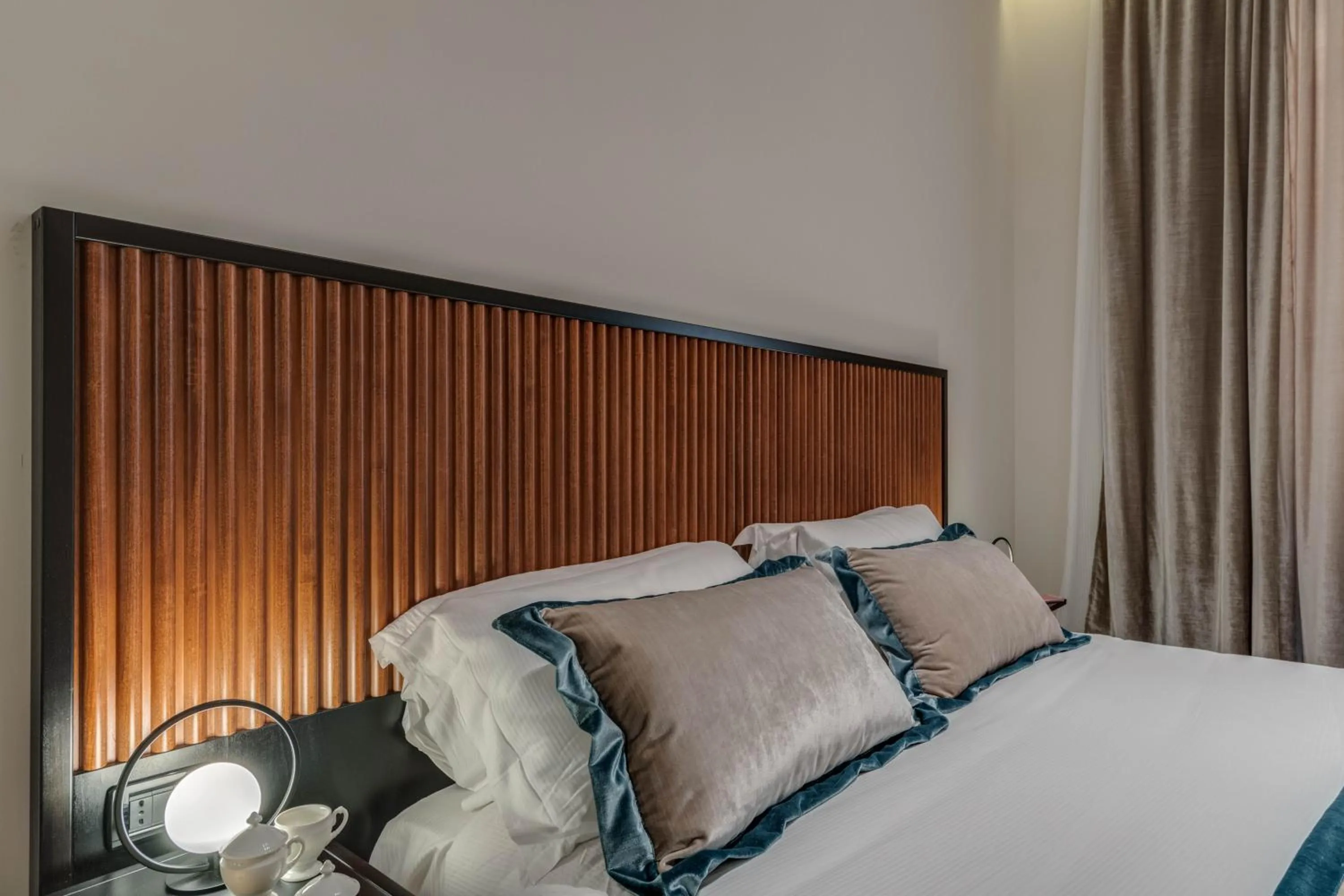 Bed in Adrianus Hotel