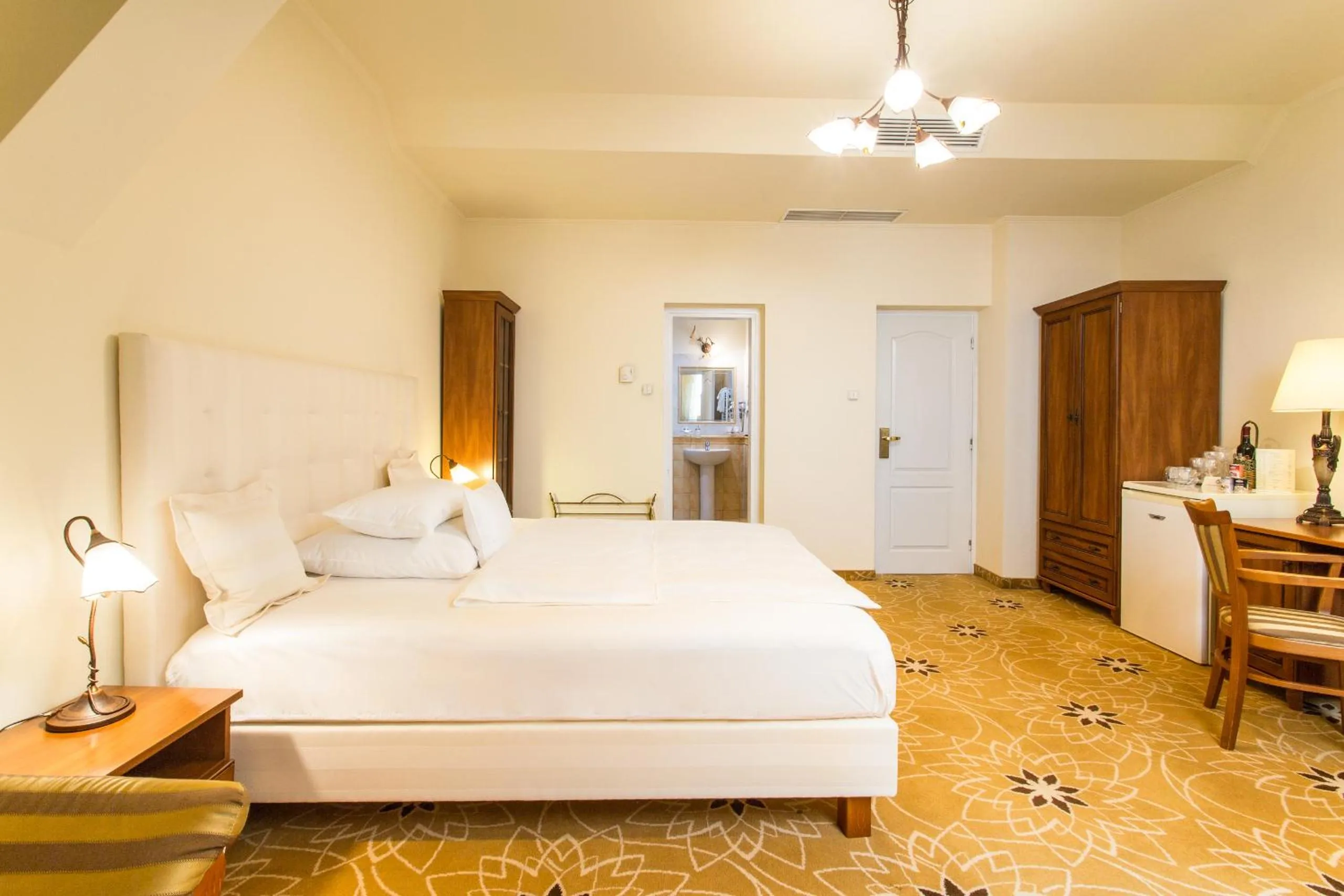 Photo of the whole room, Bed in Golden Royal Boutique Hotel & Spa