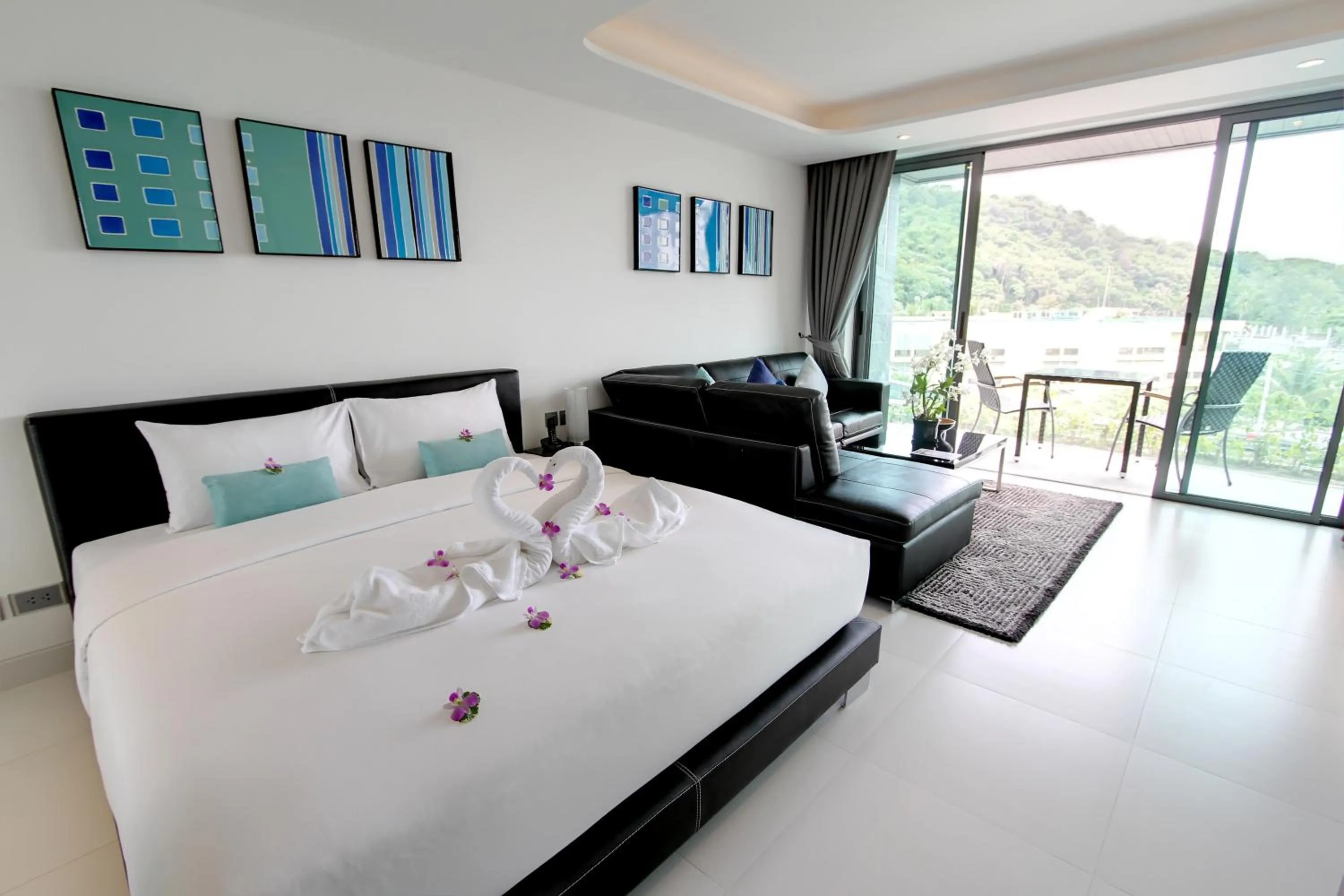 Bedroom, Bed in Absolute Twin Sands Resort & Spa - SHA Extra Plus