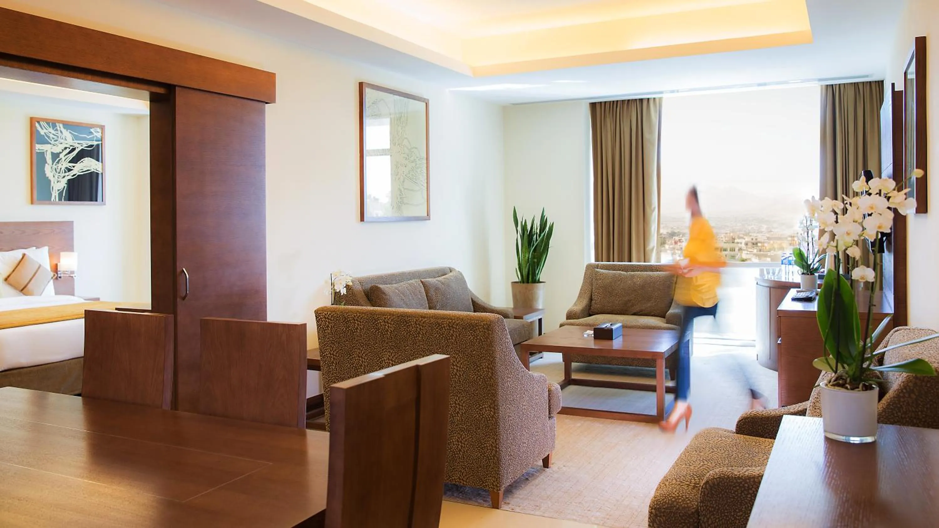 Living room in Copthorne Hotel Baranan