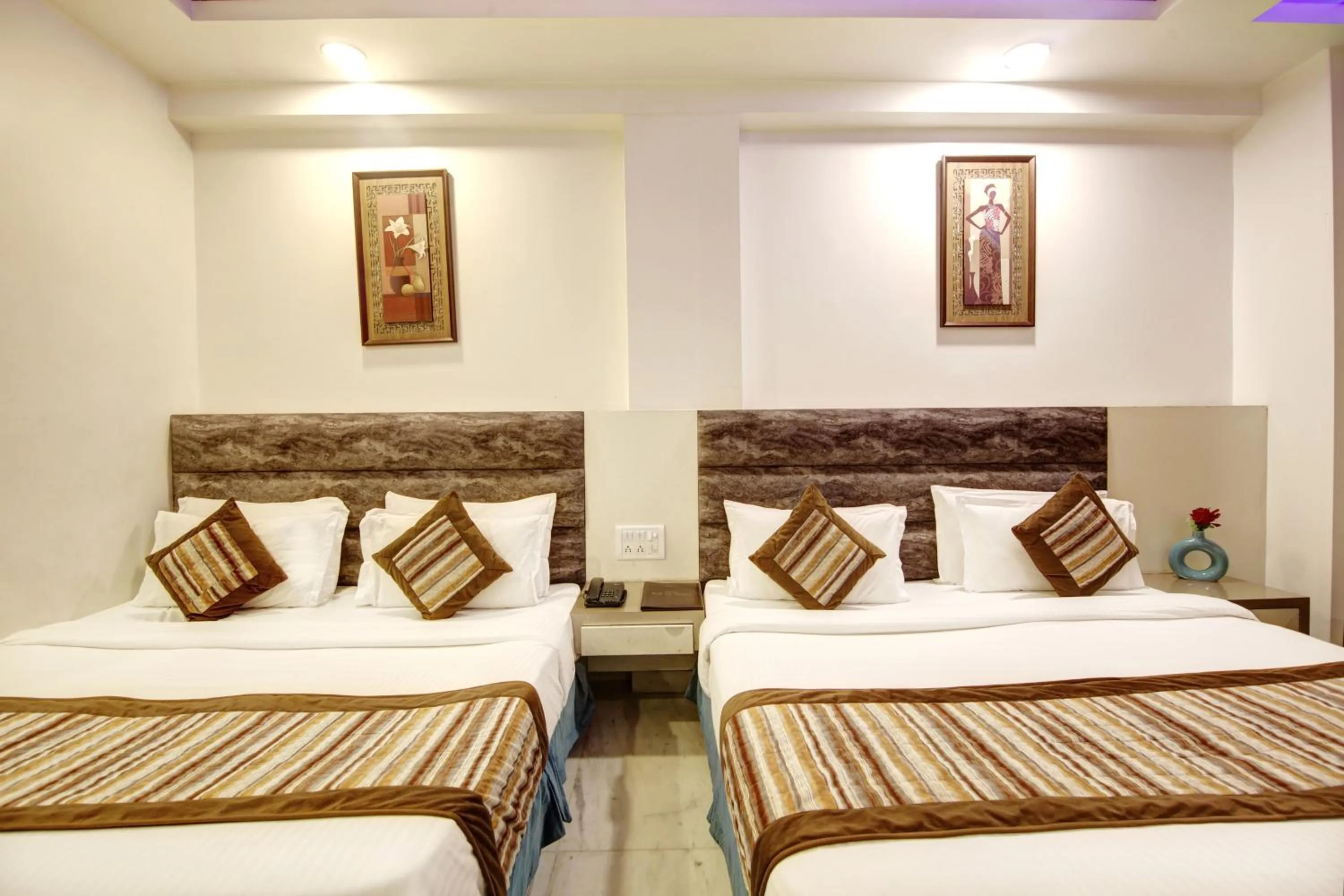 Bed in Hotel All Iz Well - Traveller Choice Award winner 2025