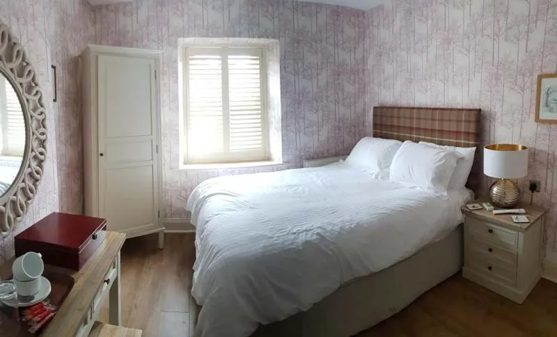 The Queen Catherine Hotel