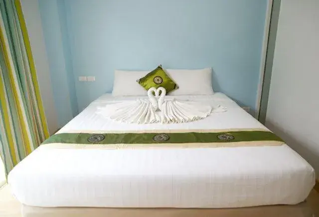 Economy Single Room in Nantra Chaweng Beach Hotel Economy Single Room in Nantra Chaweng Beach Hotel