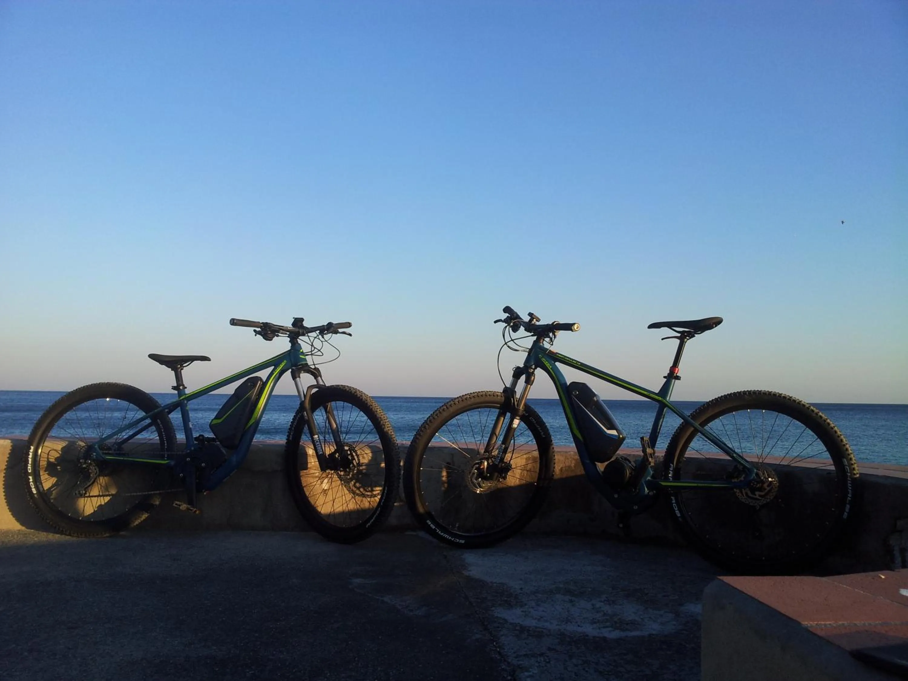 Cycling in Residence Oleandro