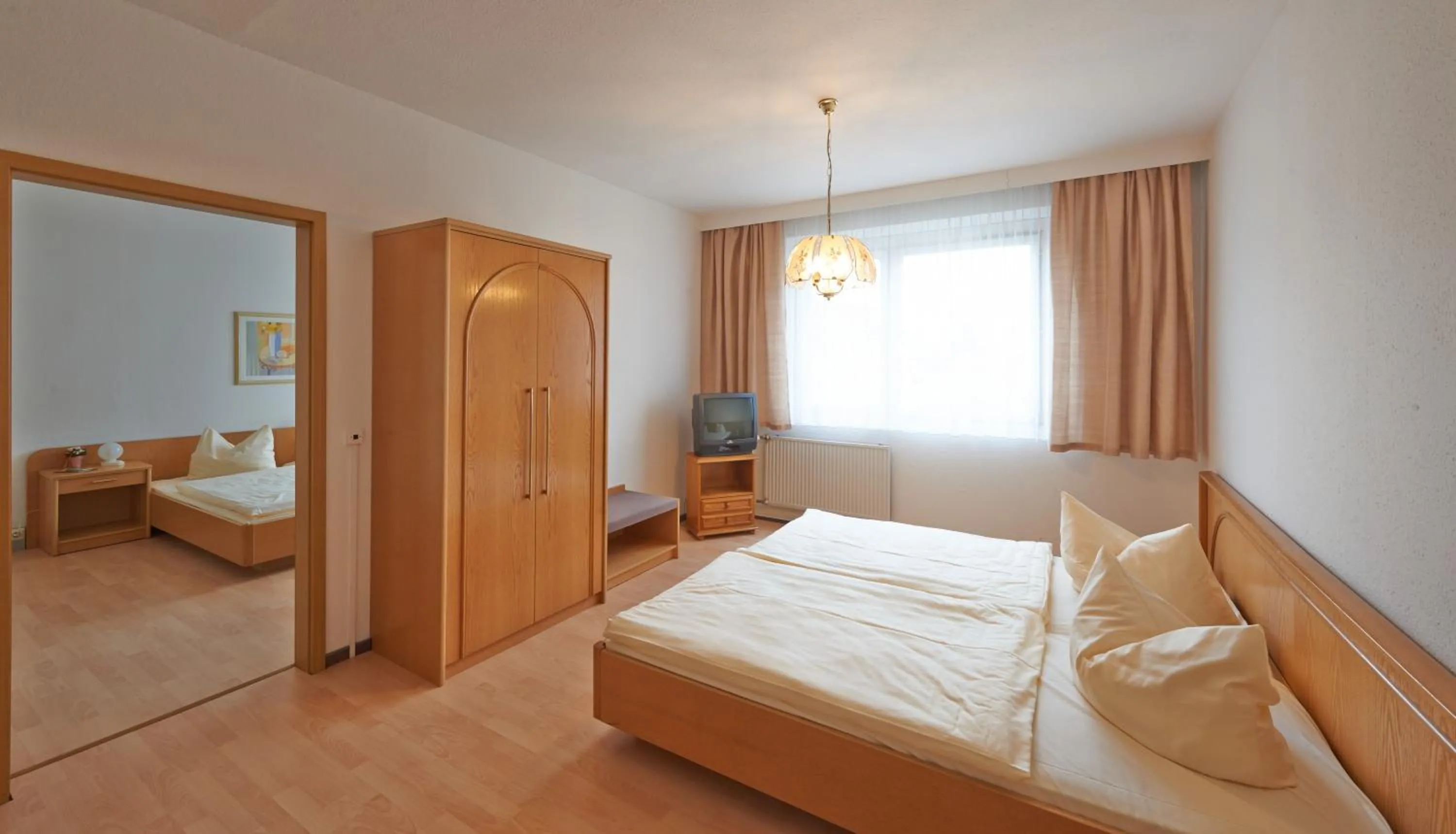 Photo of the whole room, Bed in Alpha Apparthotel leipzig-Rötha