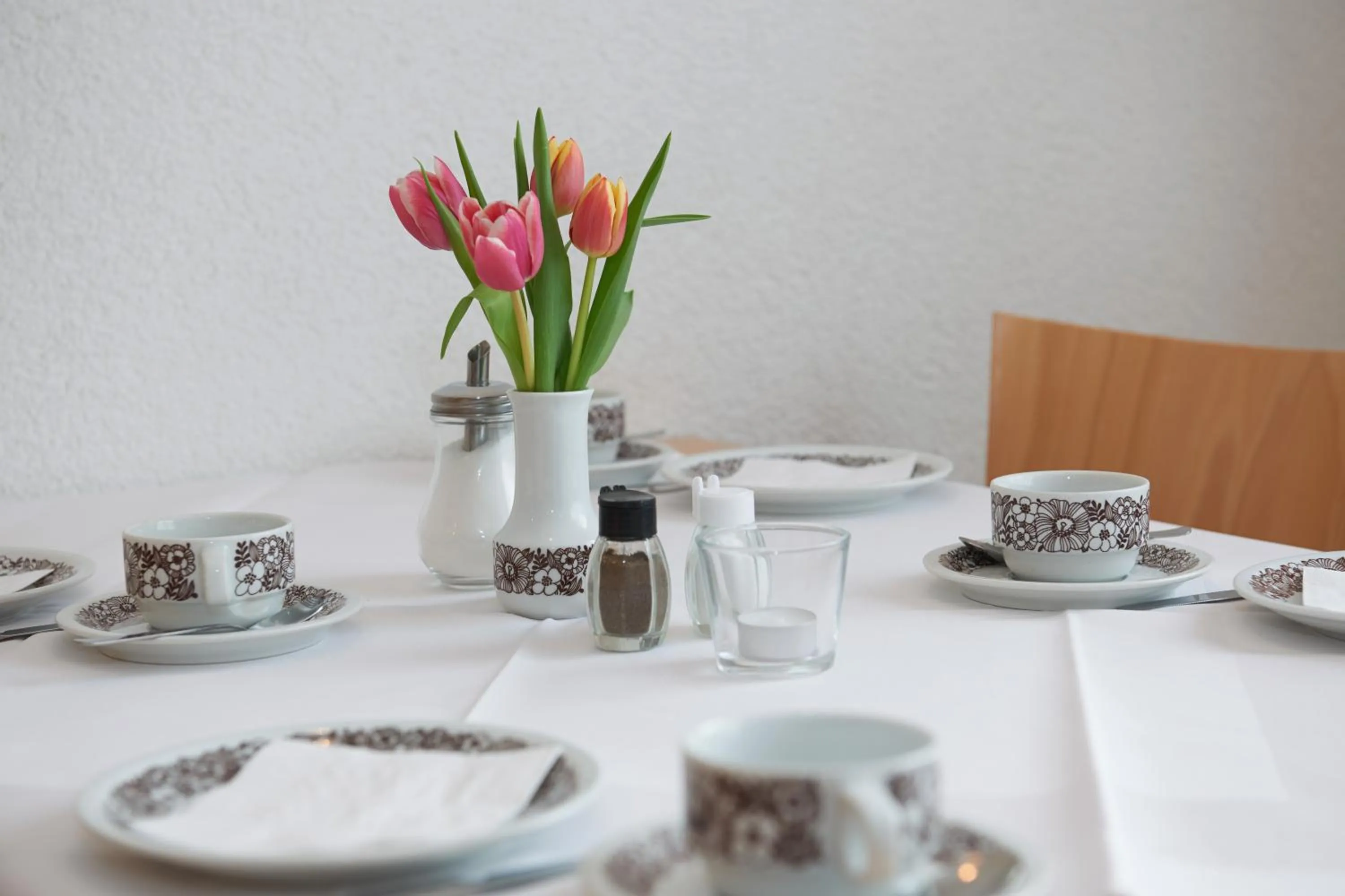 Restaurant/places to eat in Alpha Apparthotel leipzig-Rötha