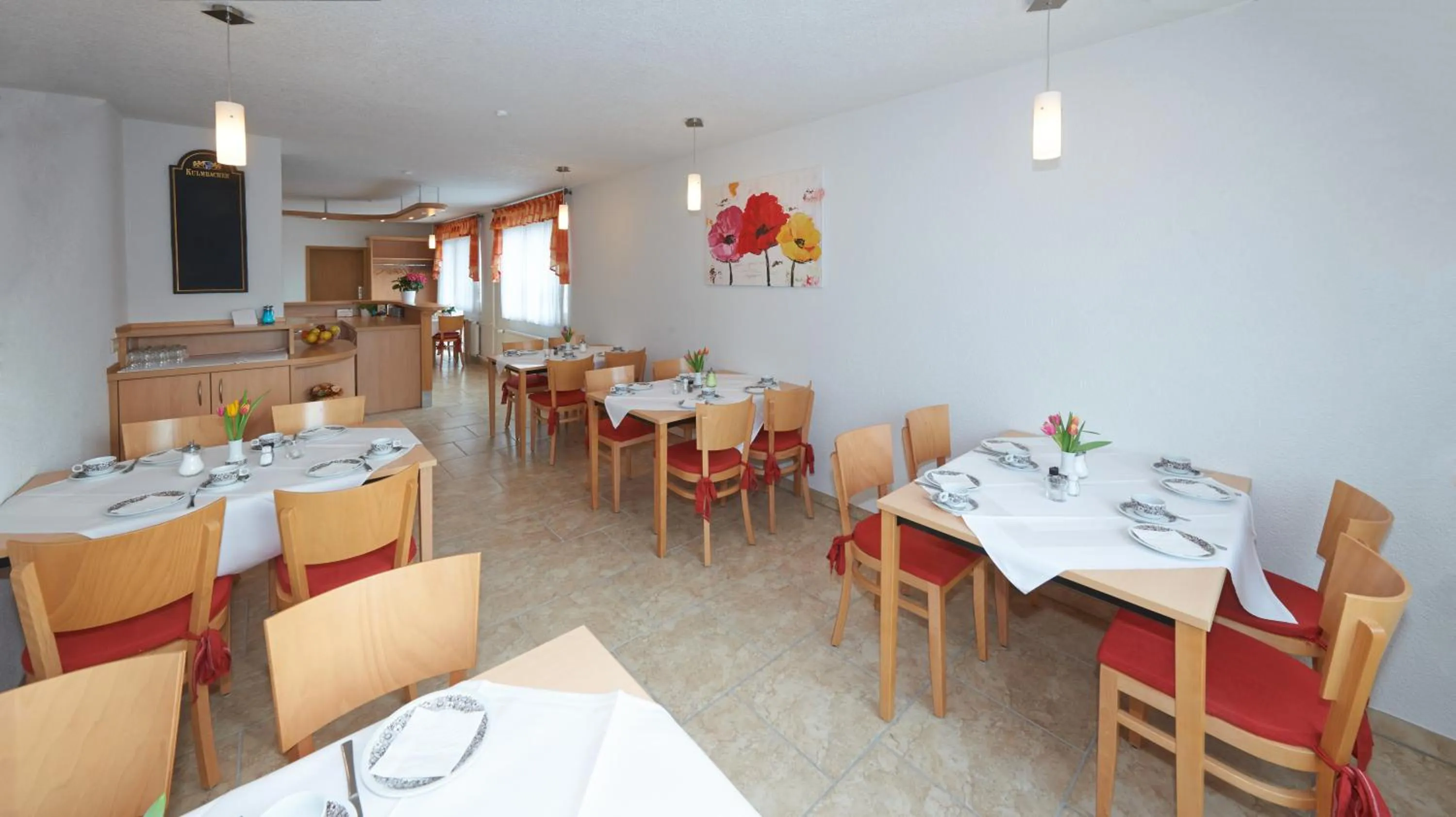 Restaurant/places to eat in Alpha Apparthotel leipzig-Rötha