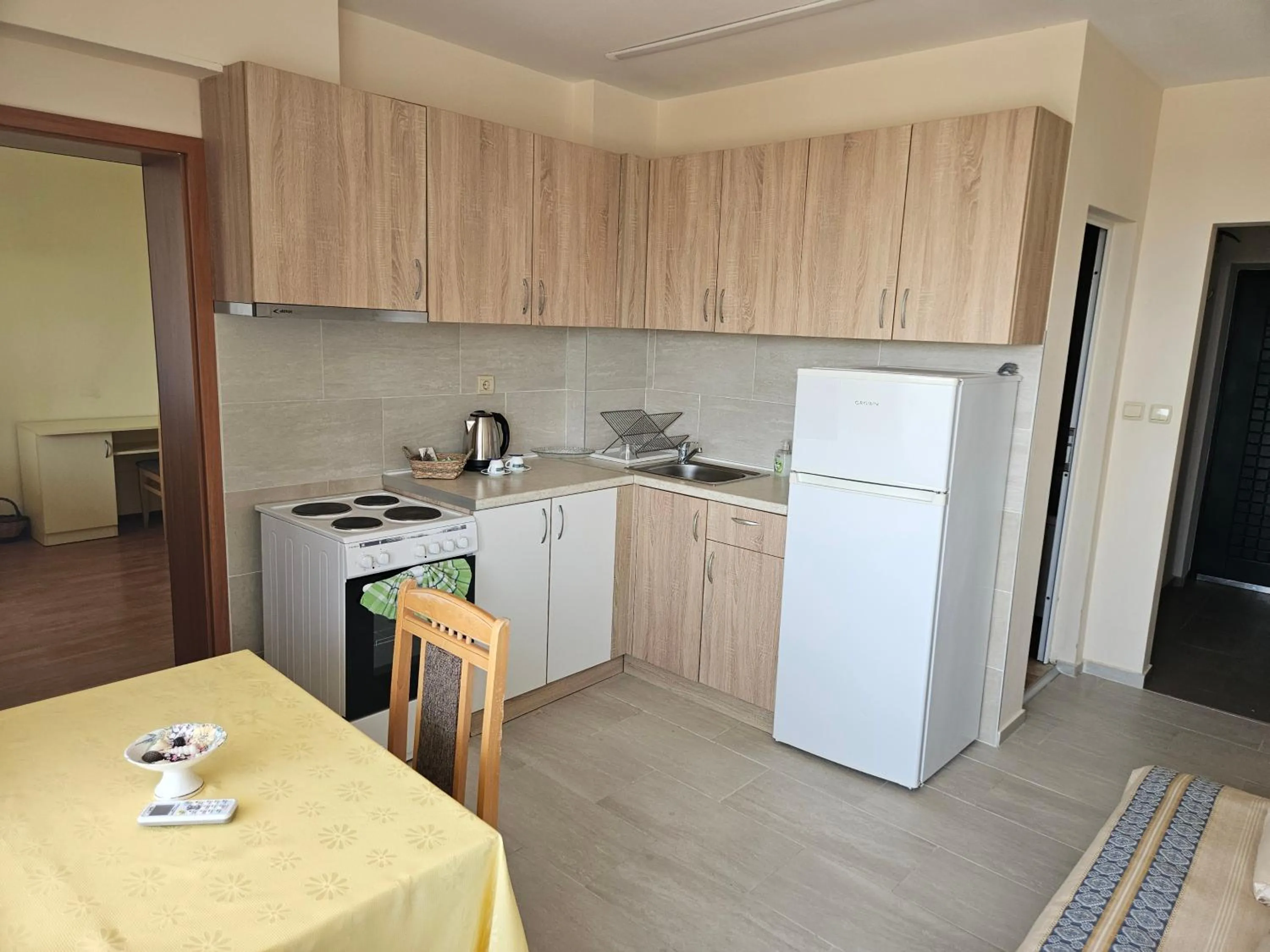Kitchen or kitchenette in Paralax Hotel