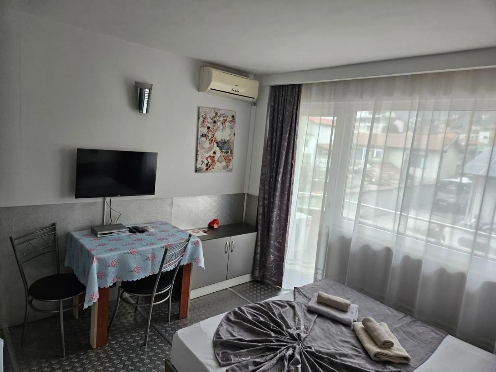 Seating area in Paralax Hotel