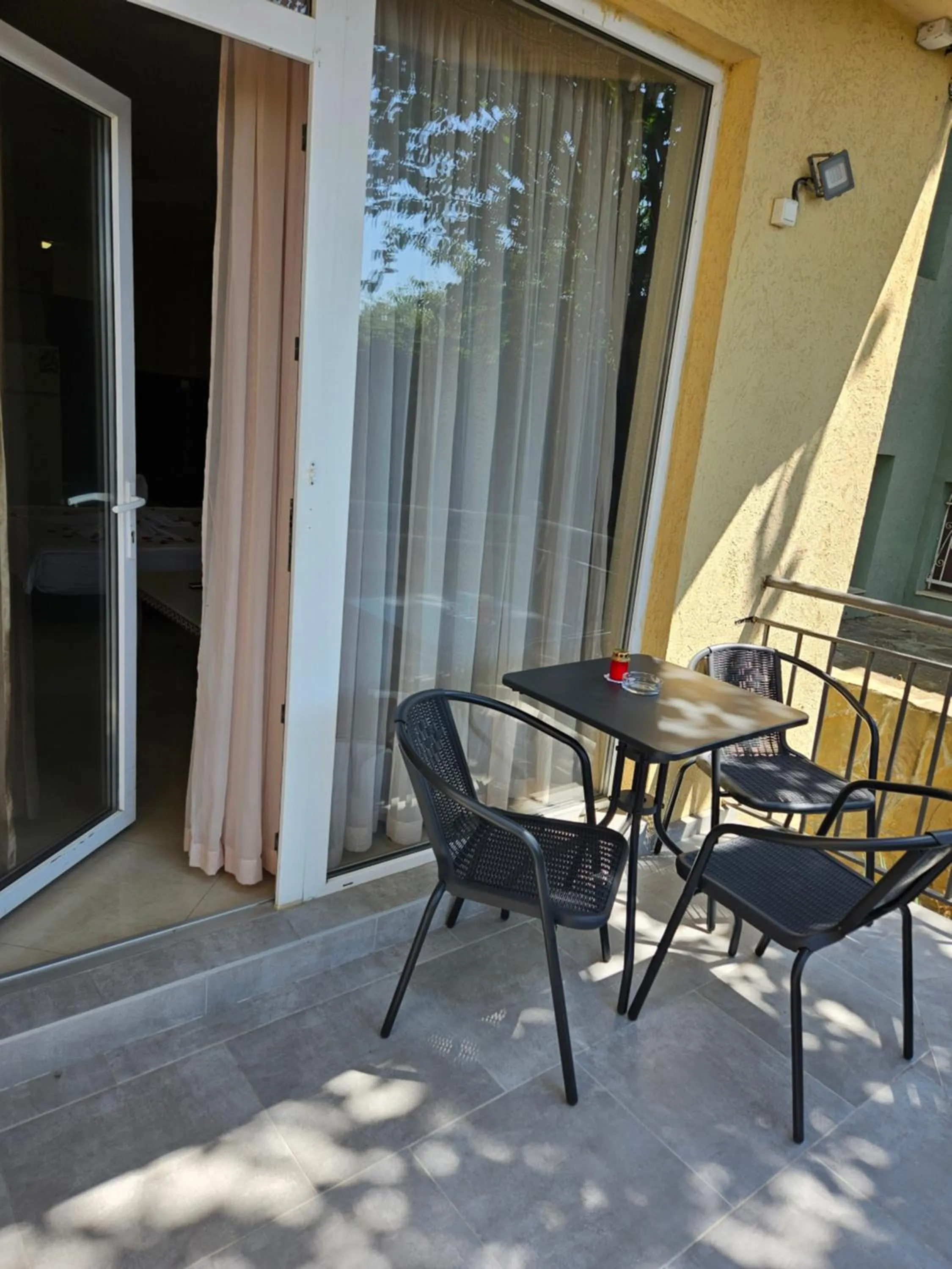 Balcony/Terrace in Paralax Hotel