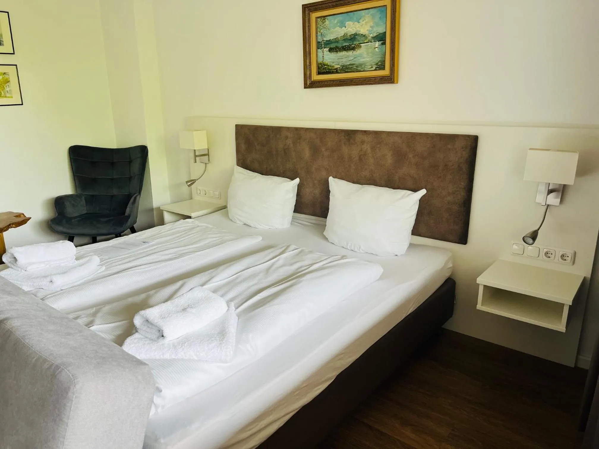 Bed in Hotel ChiemseePanorama