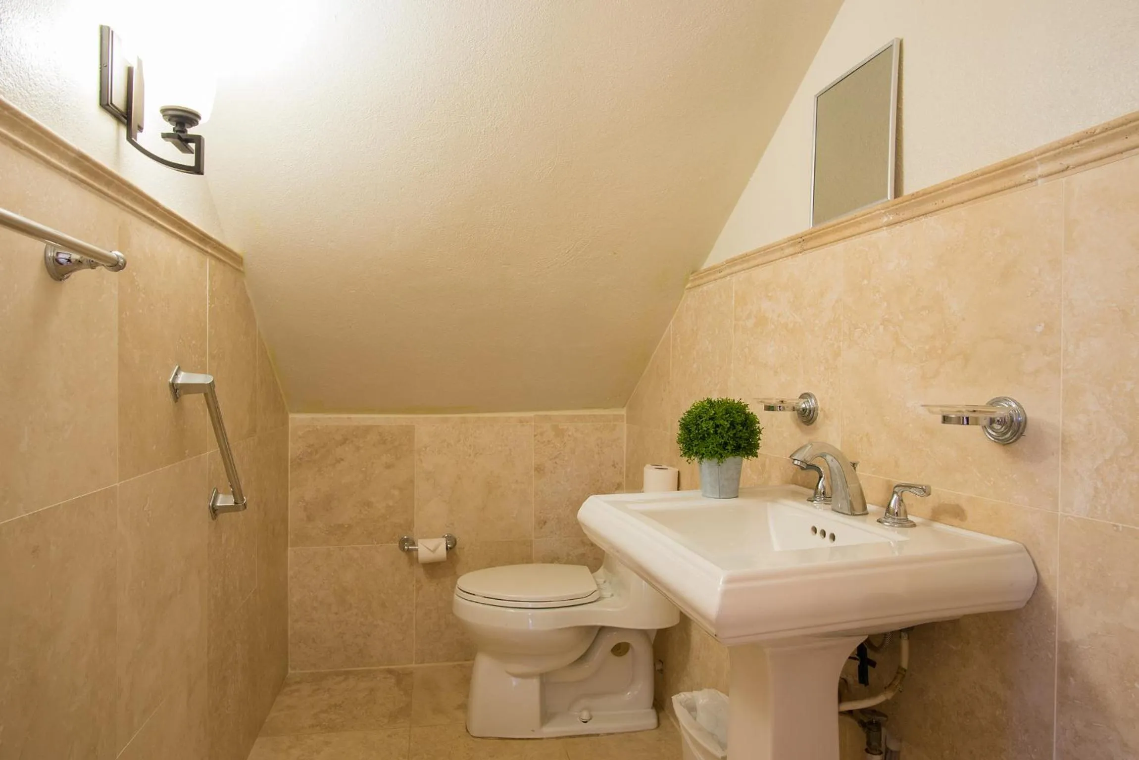 Bayview Vacation Apartments