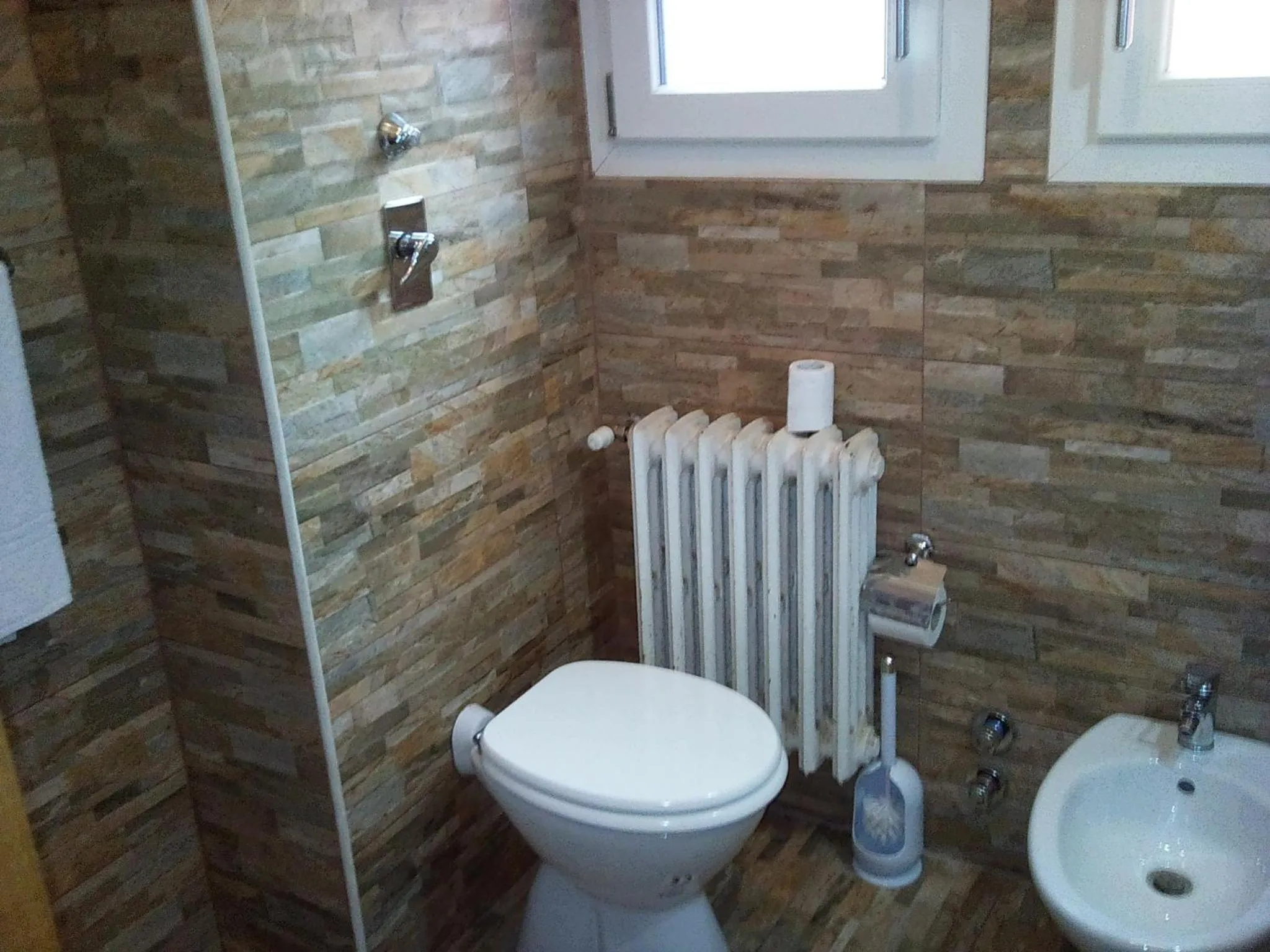 Toilet in Hotel Bristol