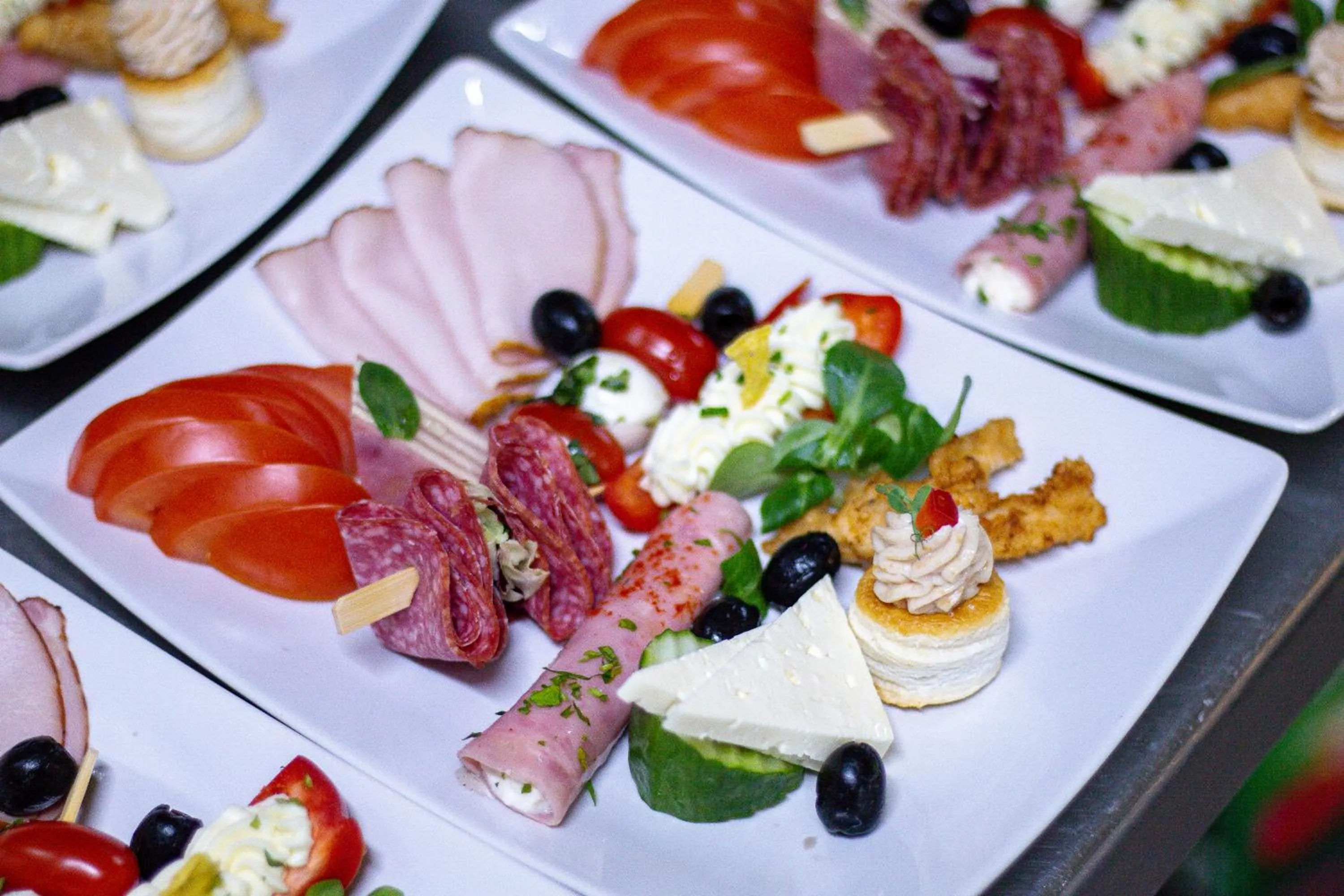 Food and drinks in Hotel Apollo Central