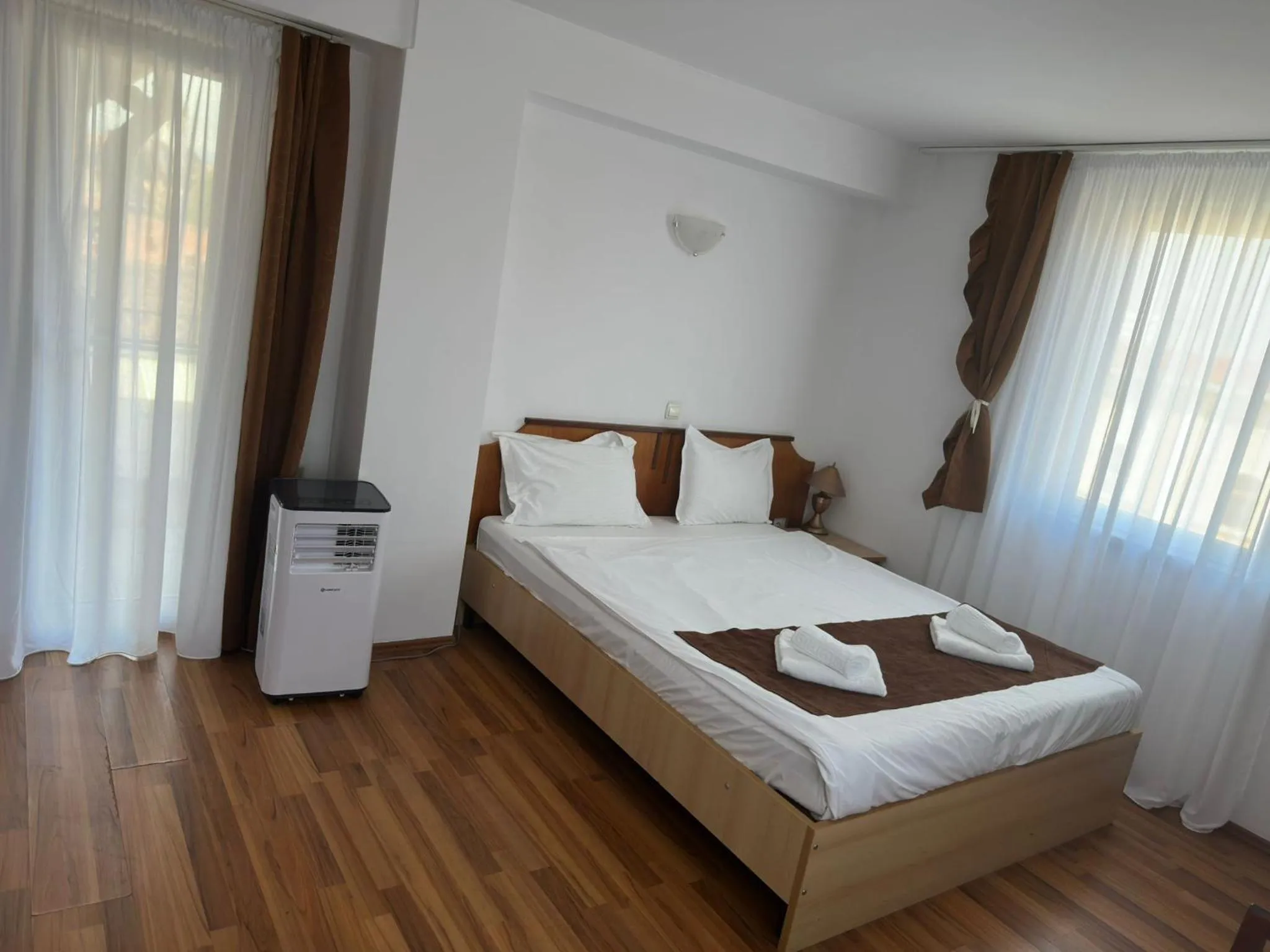 Bedroom, Bed in Hotel Apollo Central