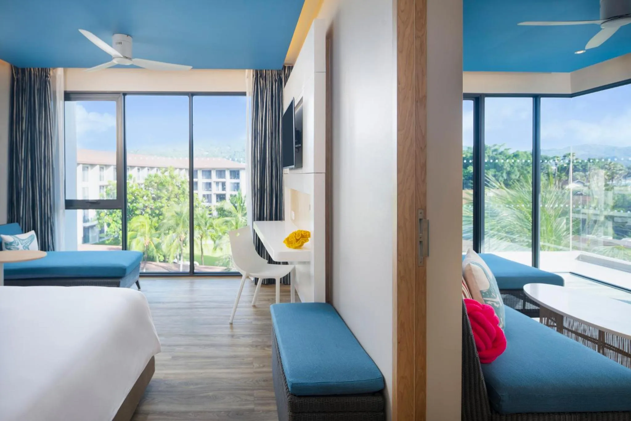 View (from property/room), Bed in OZO Phuket