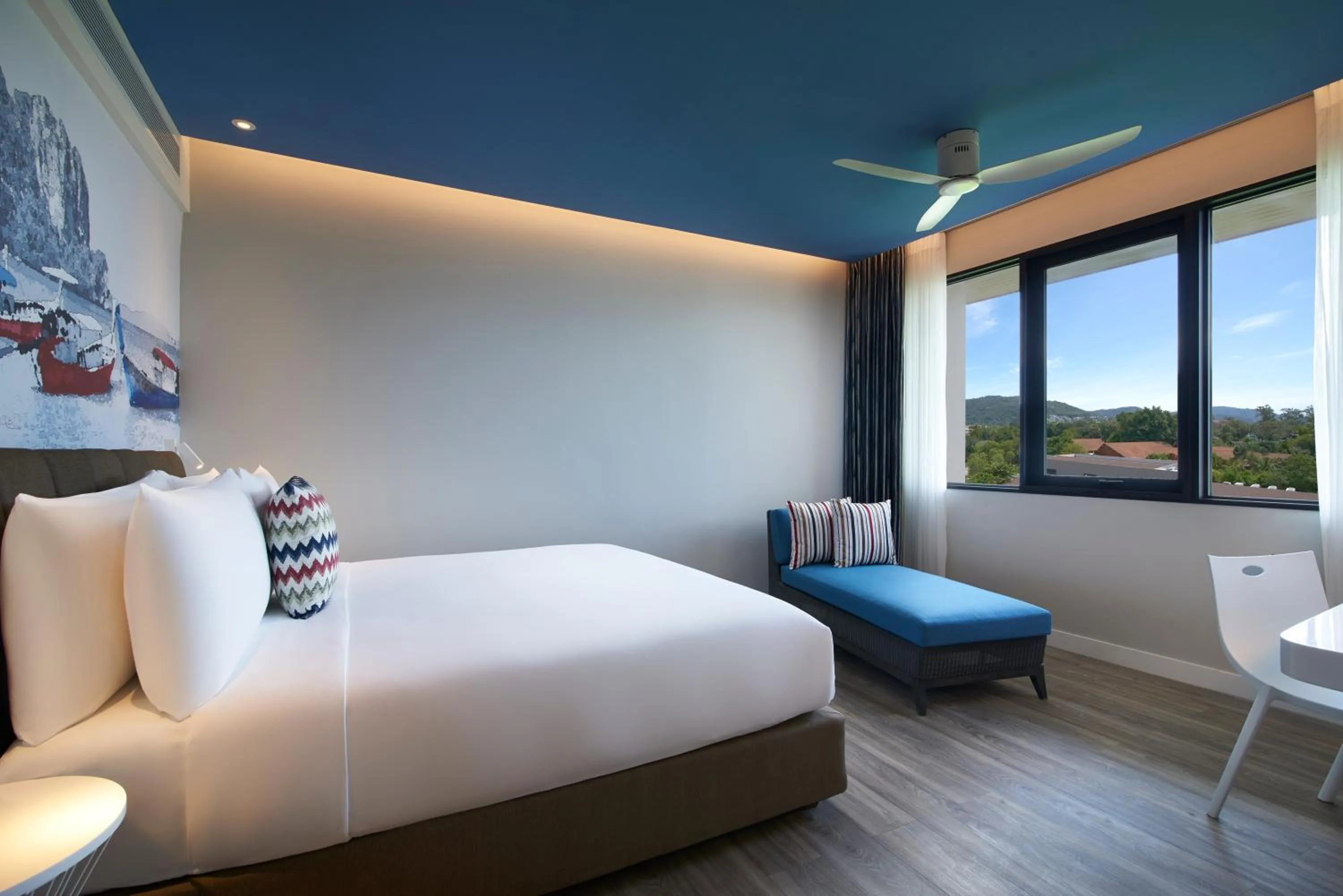 Bed in OZO Phuket