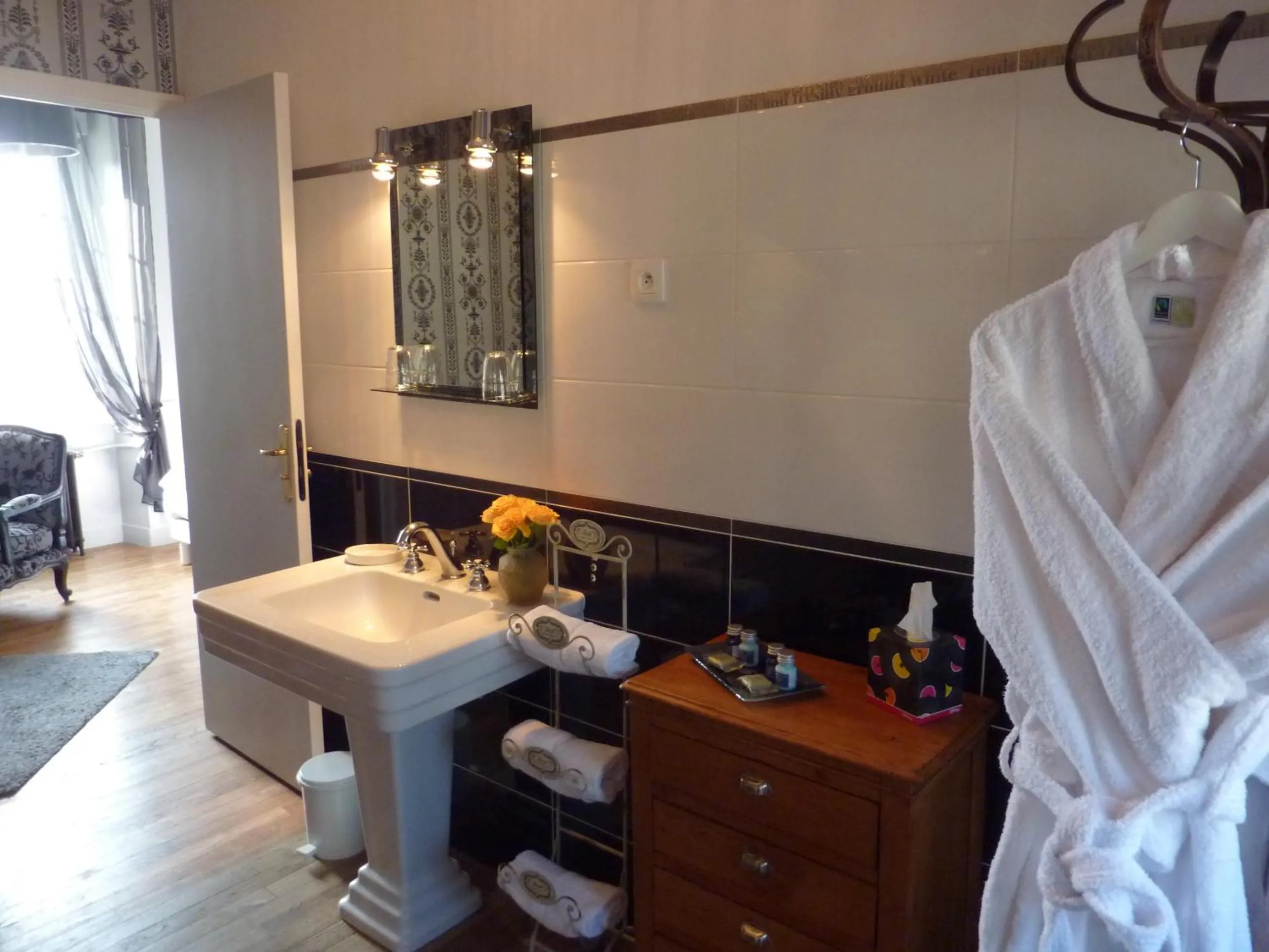 Bathroom in Maison d'Hôtes Les Belles de Mai