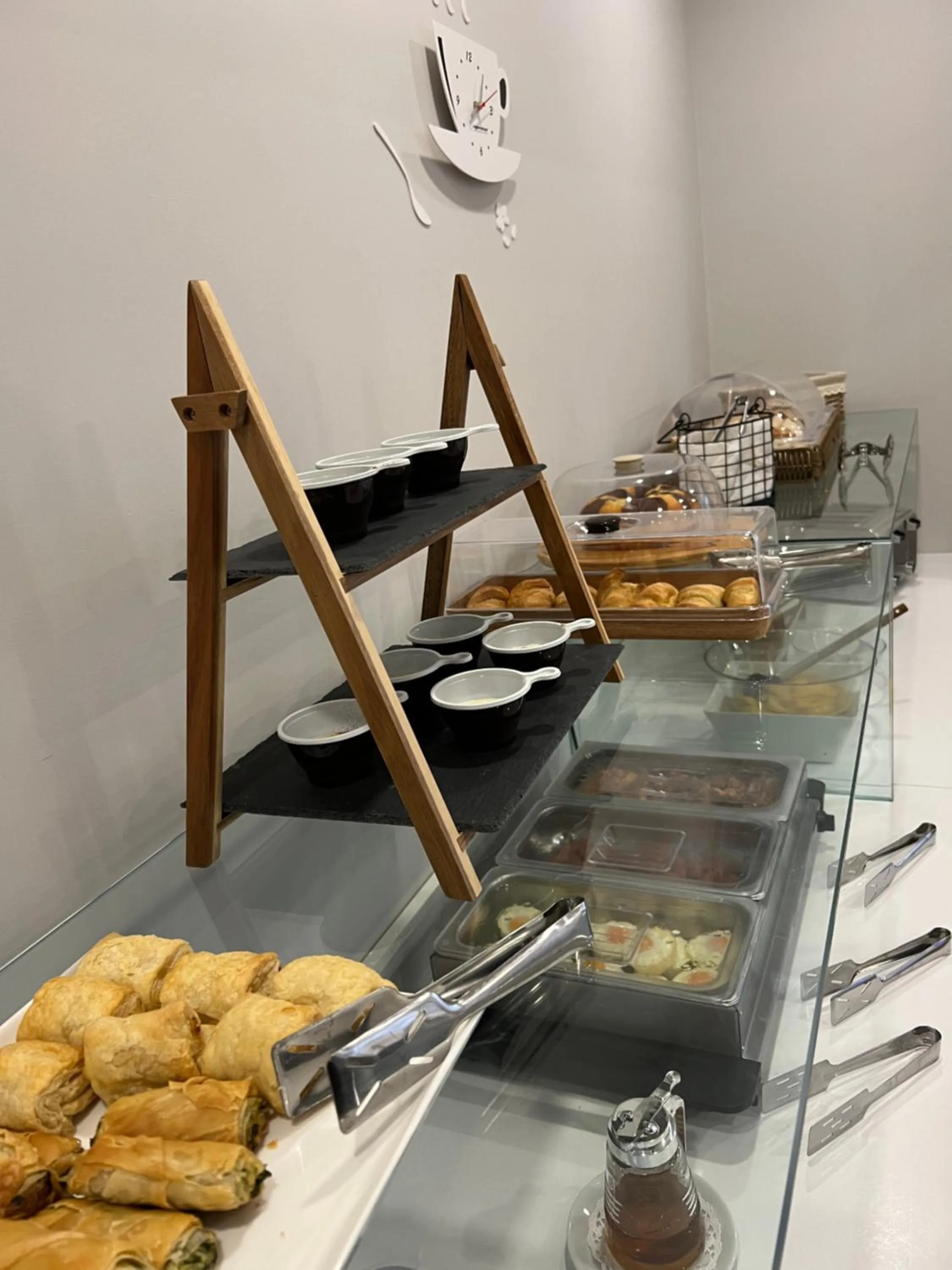 Breakfast in Peloton Inn