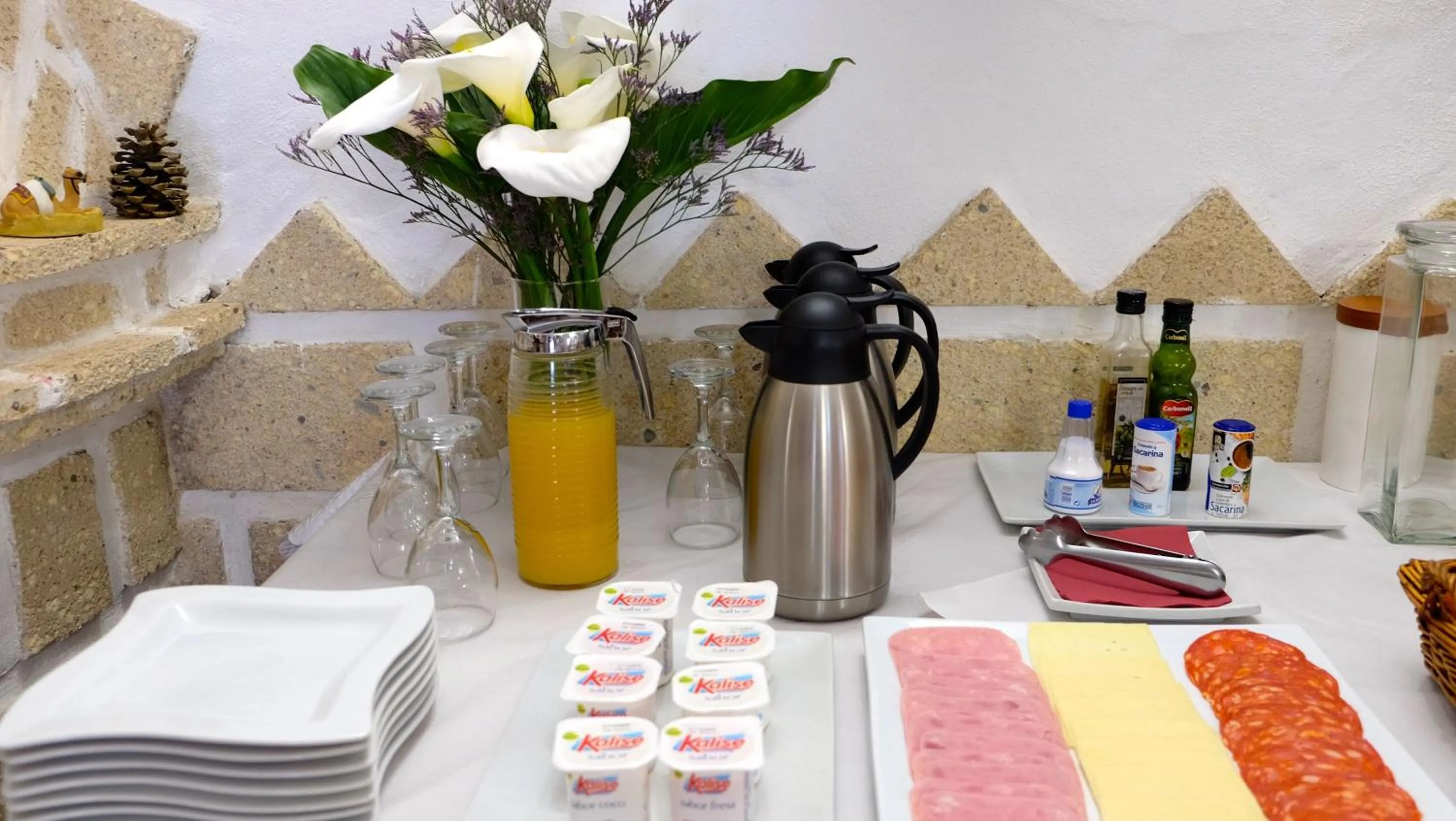 Breakfast in Hotel Rural Finca La Hacienda