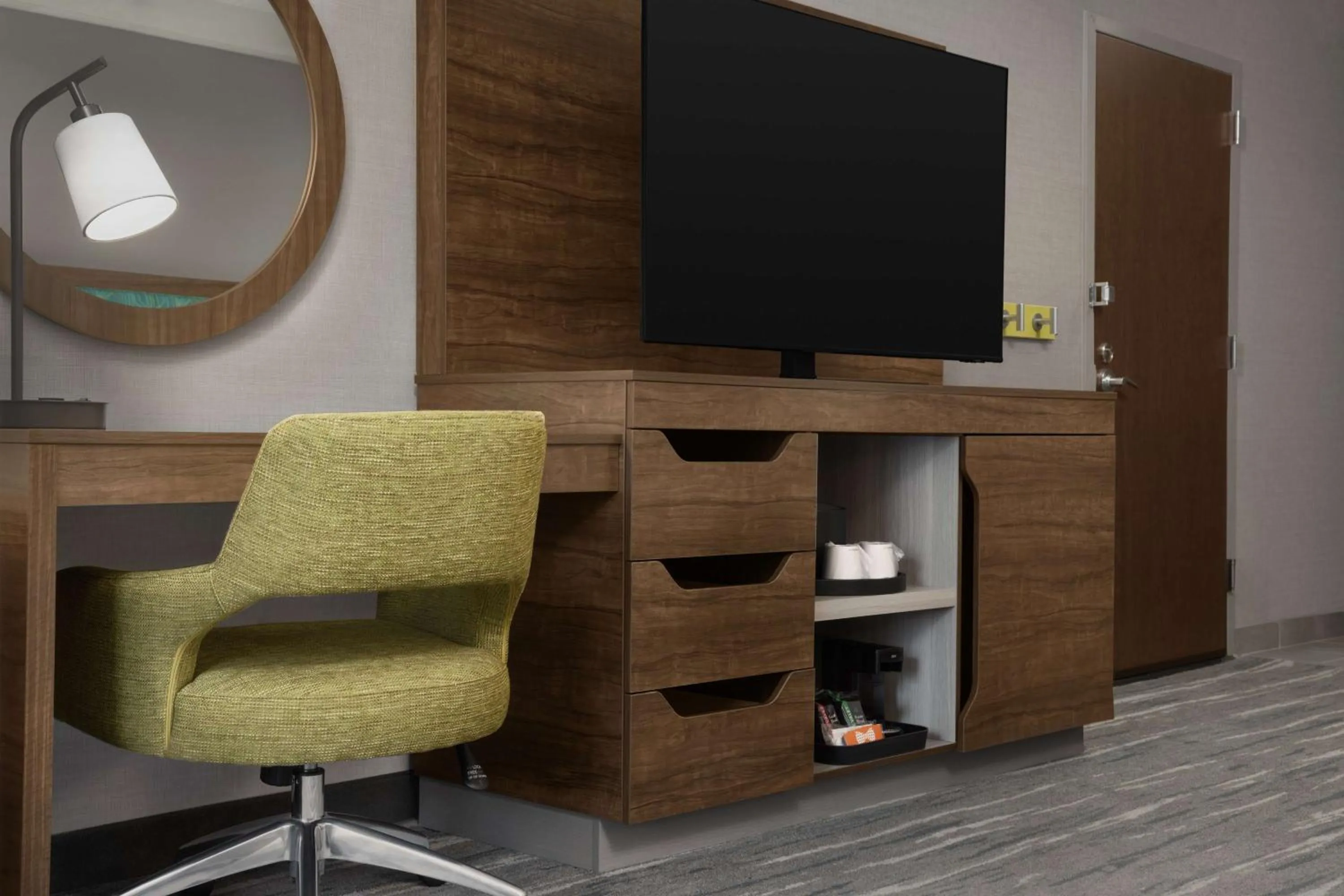 Bedroom in Hampton Inn Haverhill