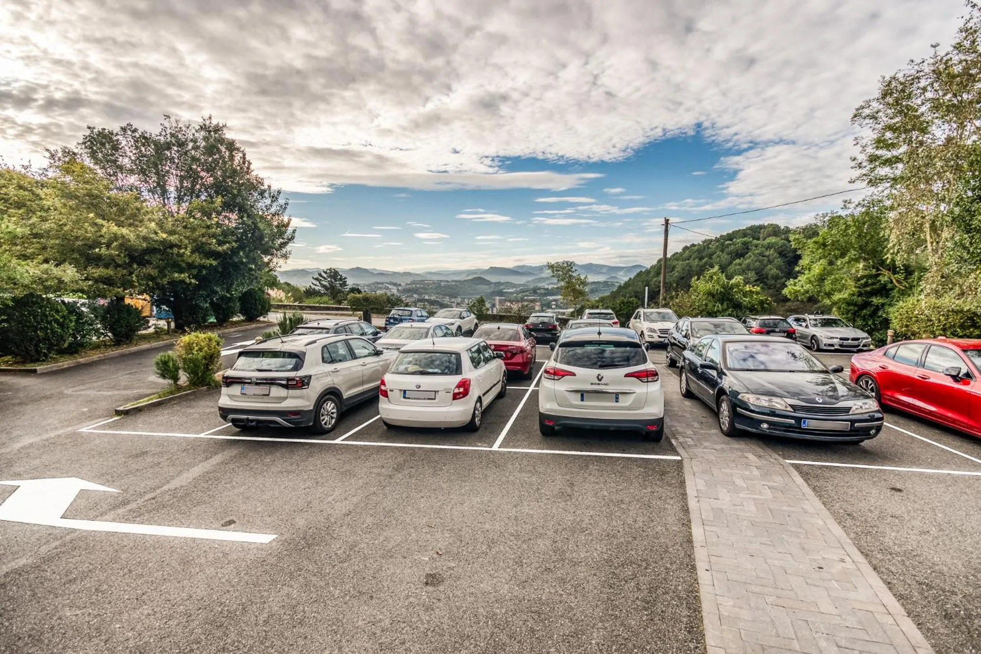Parking in Hotel Leku Eder