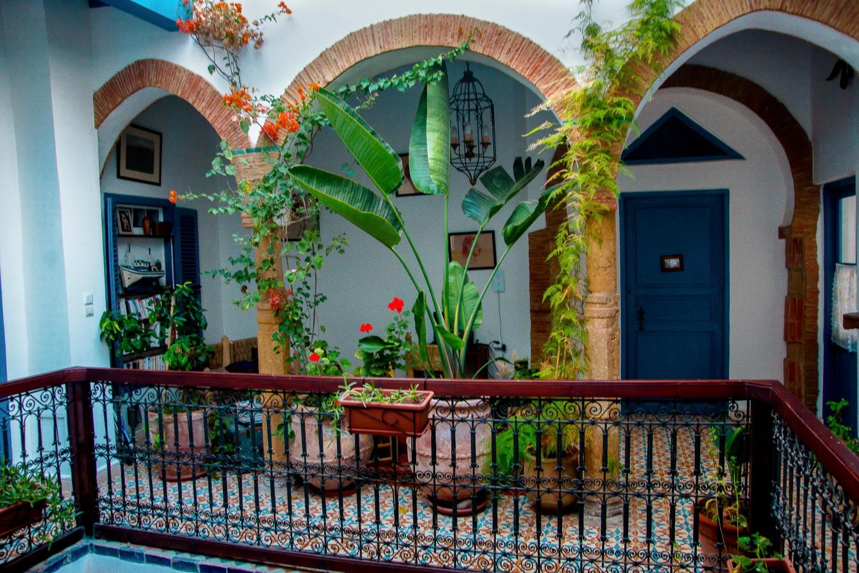 Patio in Riad Le Cheval Blanc