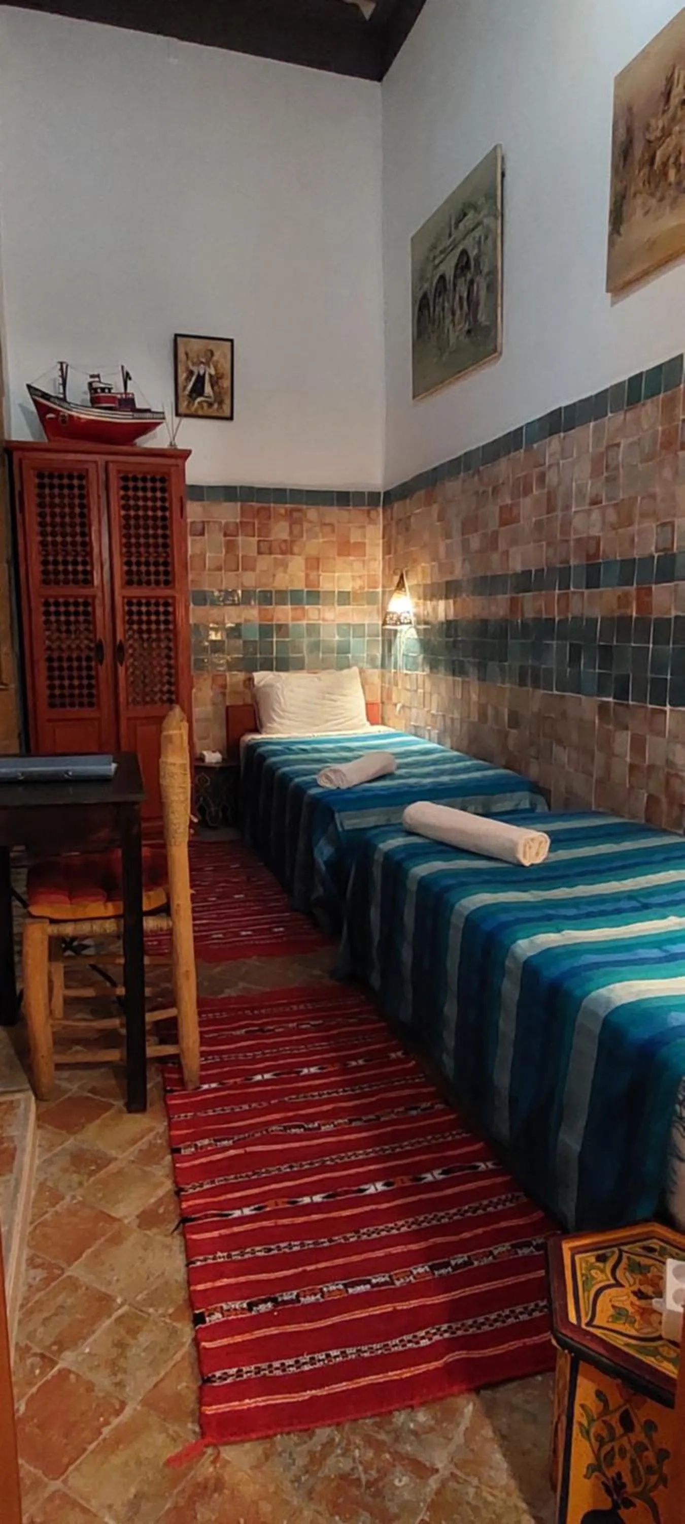 Photo of the whole room, Bed in Riad Le Cheval Blanc