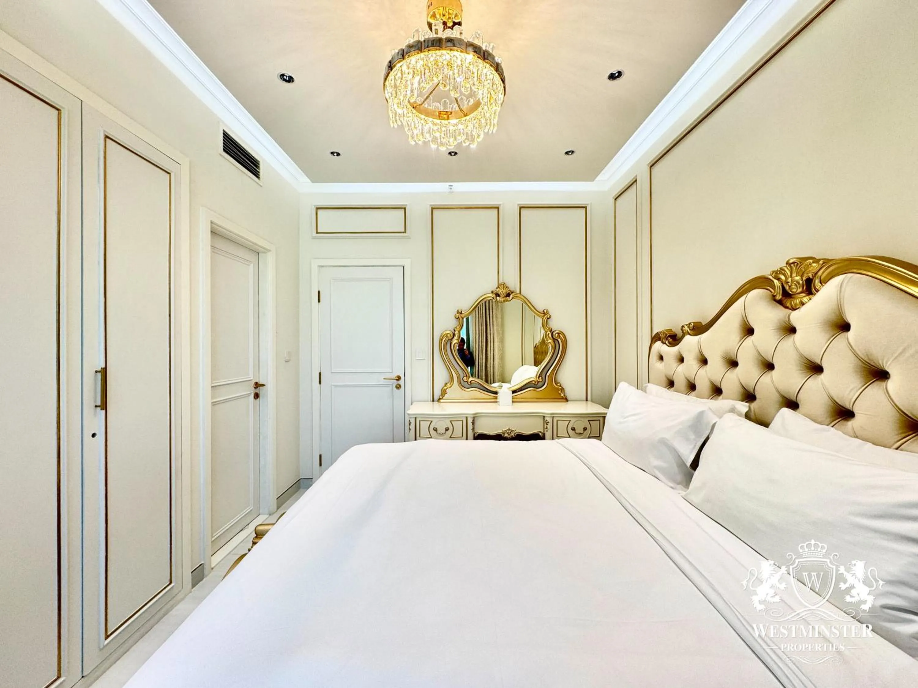 Bed in Westminster Burj Residences
