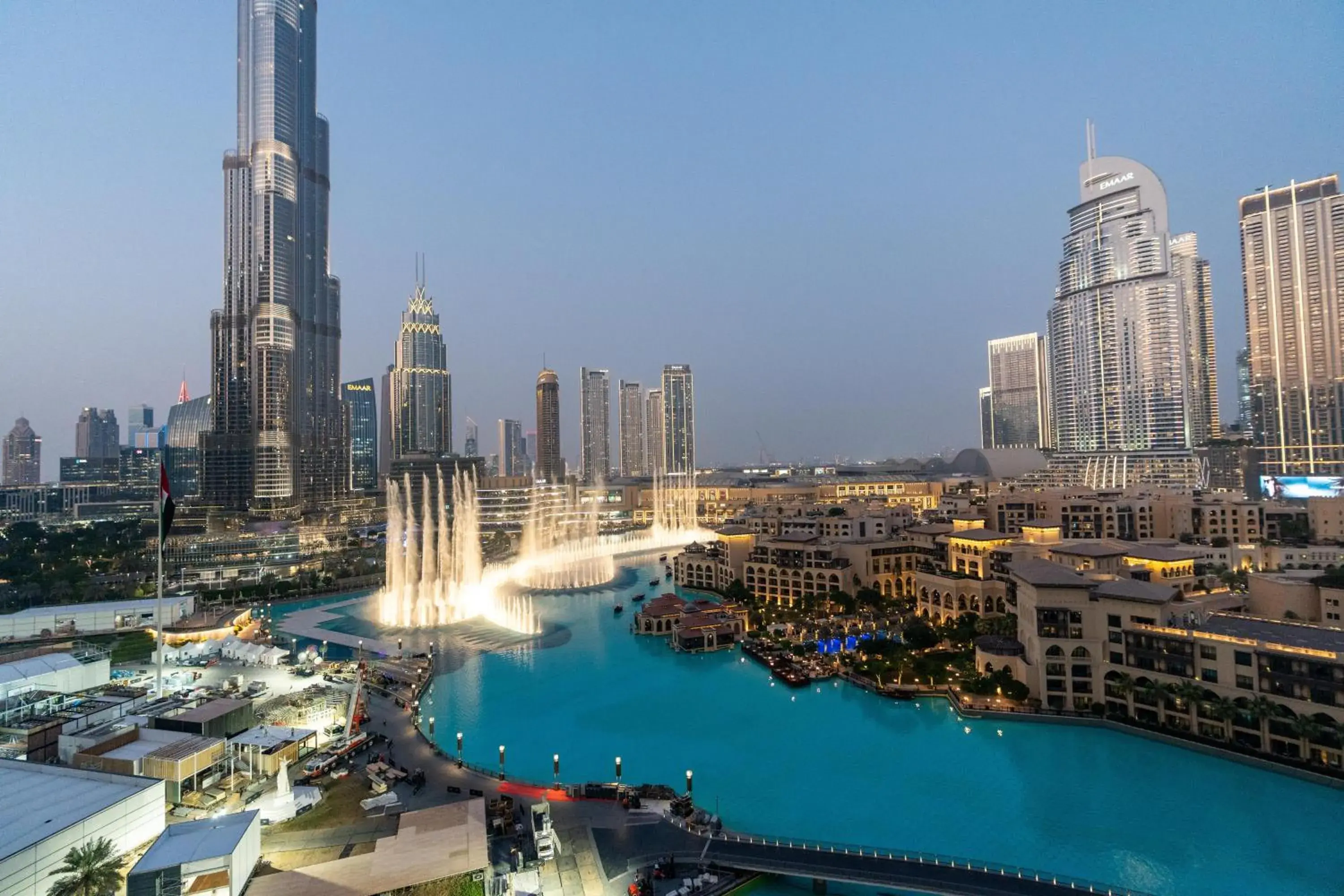 Three-Bedroom Apartment with View in Westminster Burj Residences Three-Bedroom Apartment with View in Westminster Burj Residences