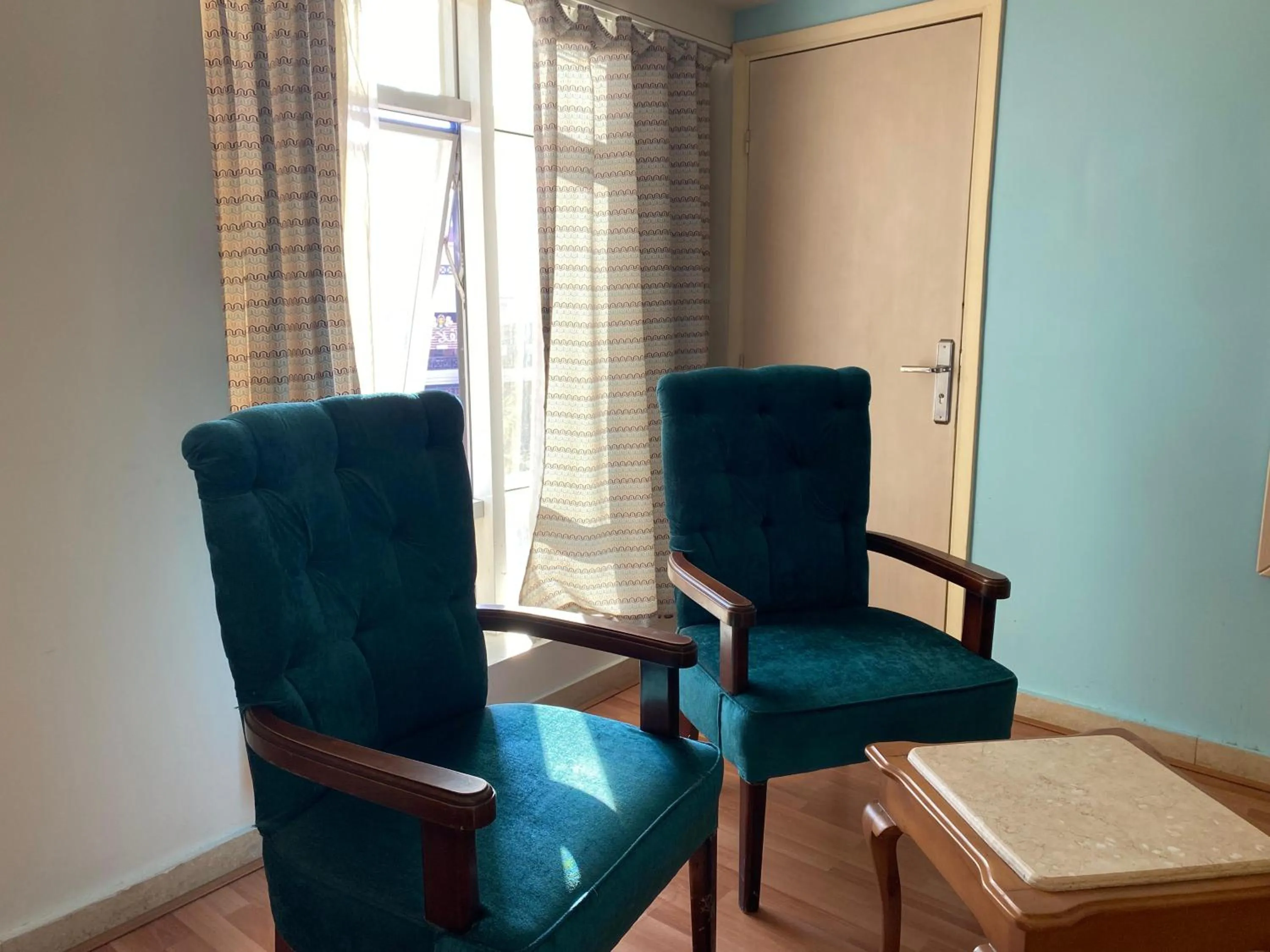 Seating area in Aracan Portsaid