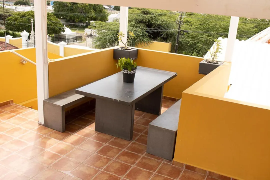 Patio in Mustique Suites Curacao