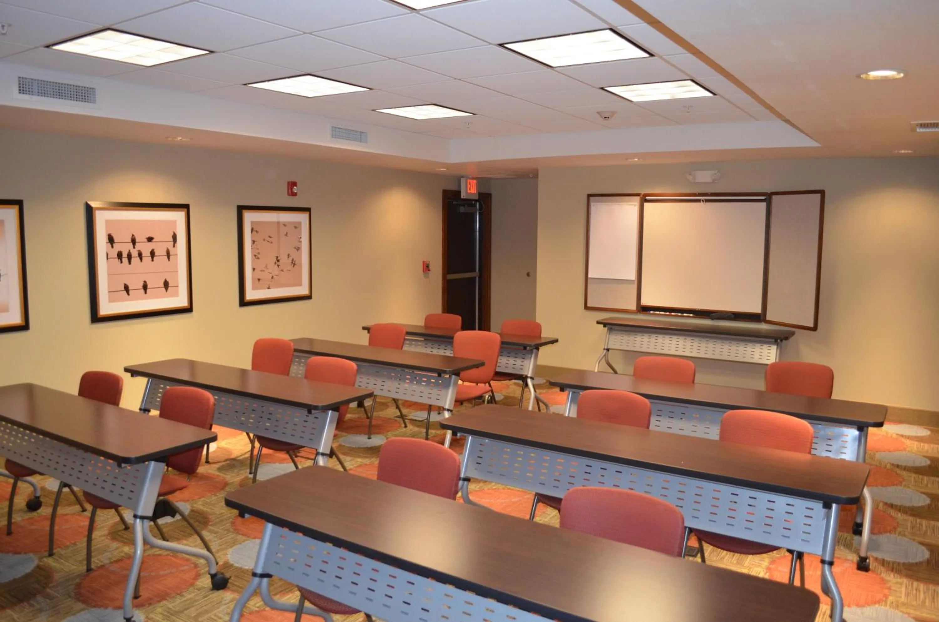 Meeting/conference room in Staybridge Suites Bowling Green by IHG