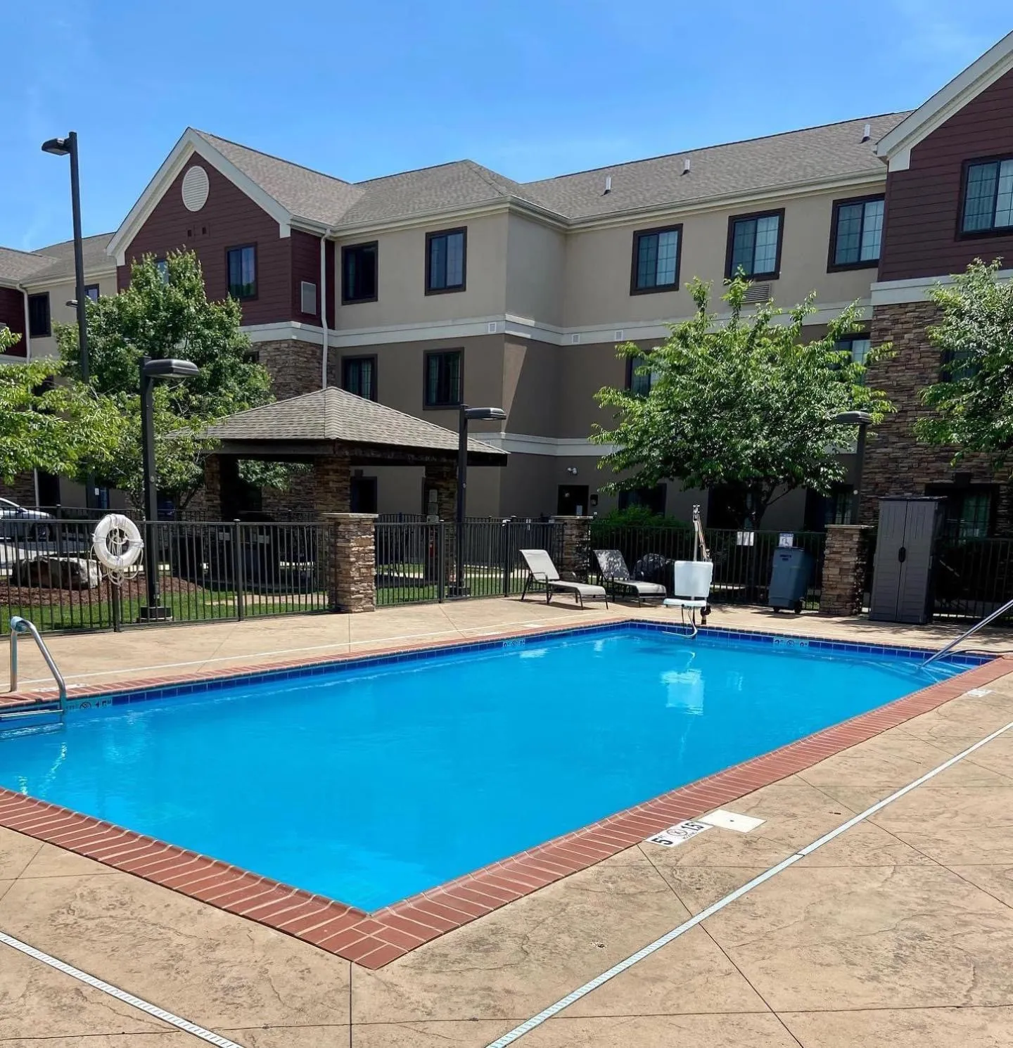 Pool view in Staybridge Suites Bowling Green by IHG