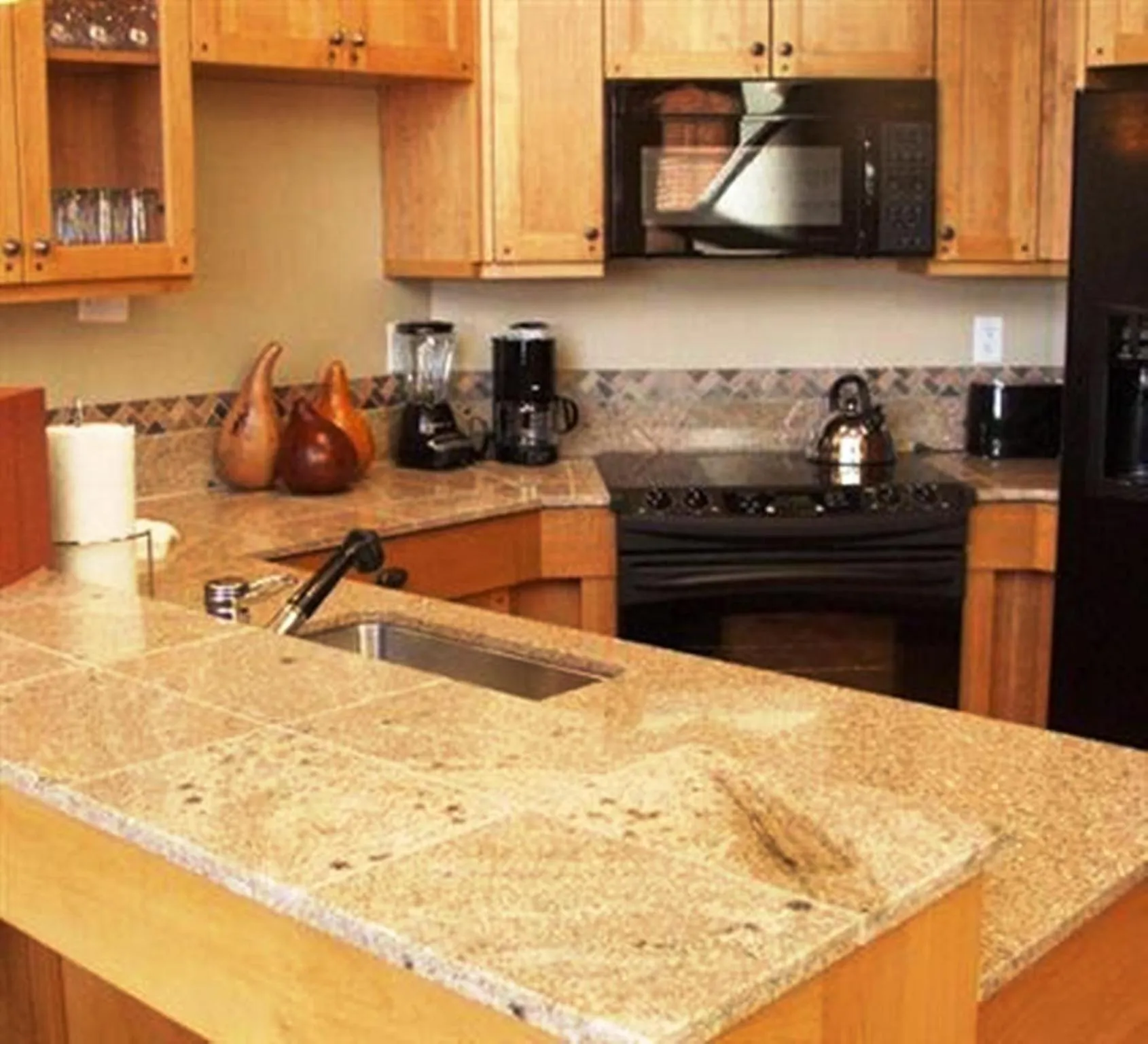 Kitchen or kitchenette in Raintree's The Miners Club Park City