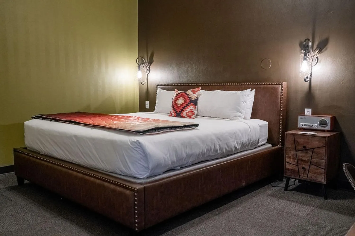 Bedroom, Bed in Campfire Hotel