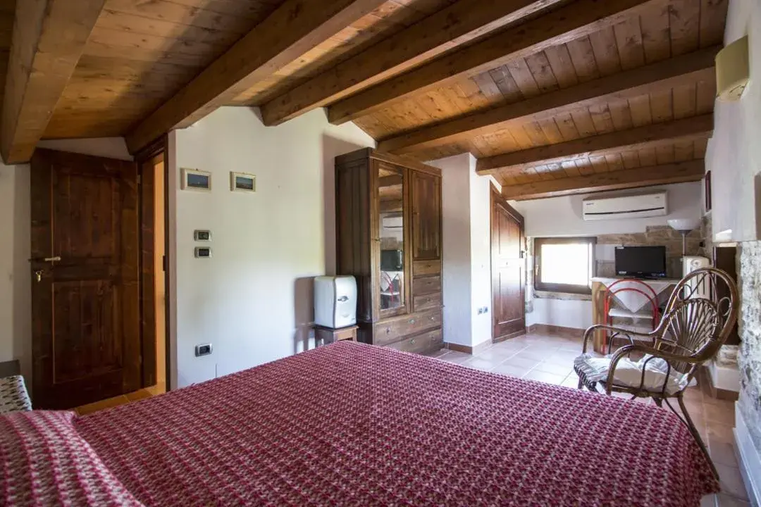 Double Room in MASSERIA CITULO Il Pino grande Double Room in MASSERIA CITULO Il Pino grande