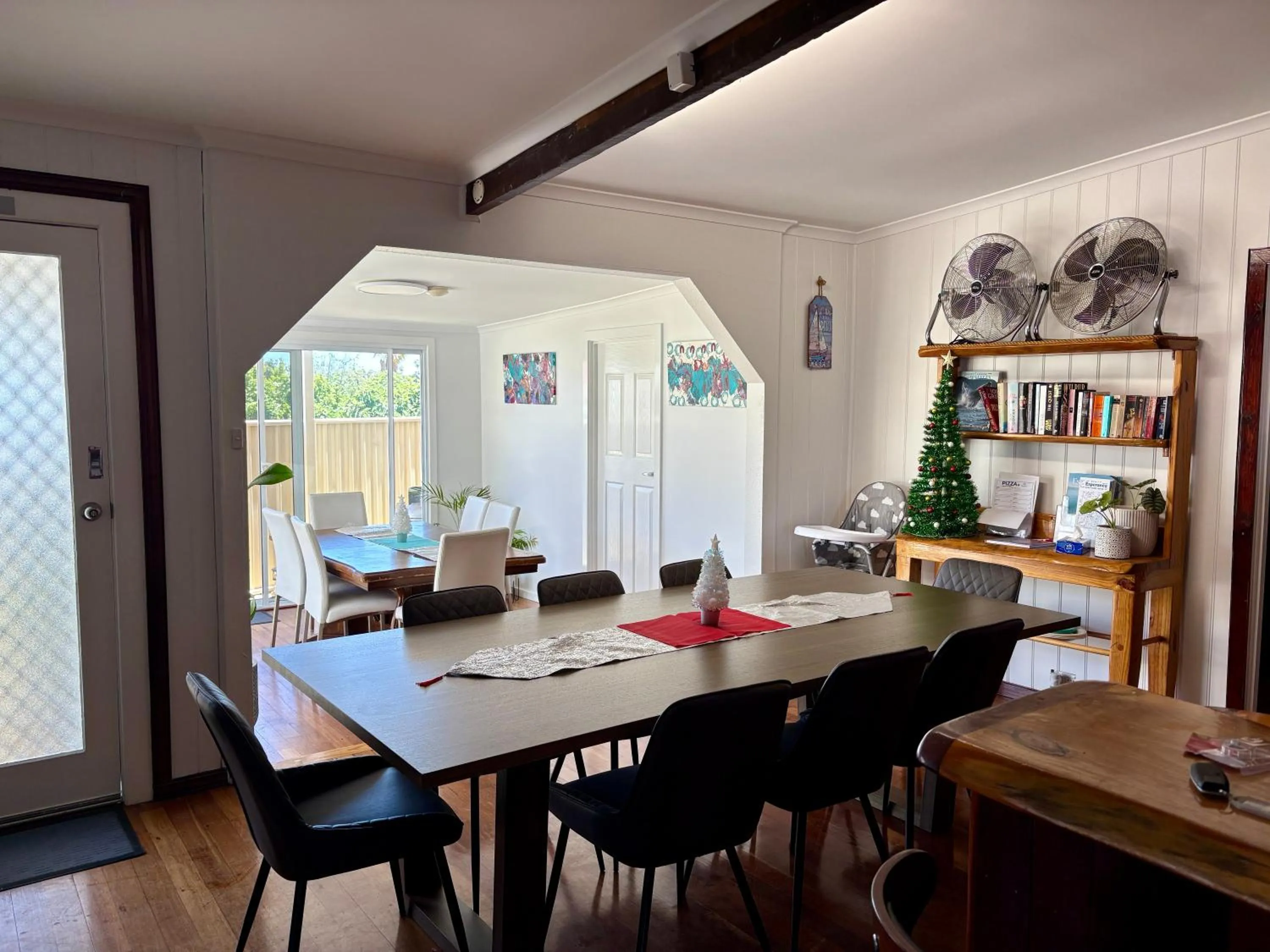 Dining area in Rustic Retreat Esperance
