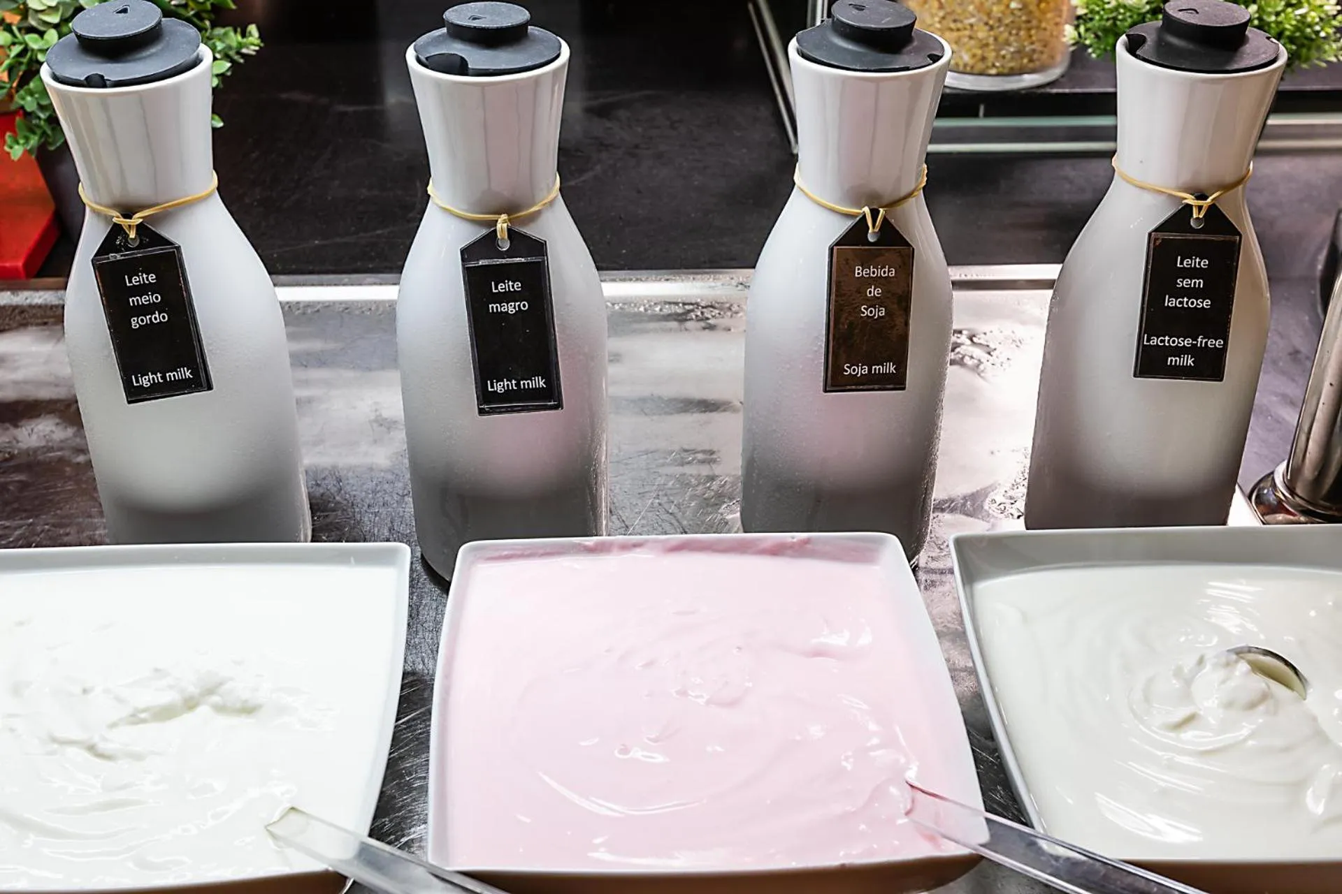 Breakfast in Hotel ibis Lisboa Alfragide