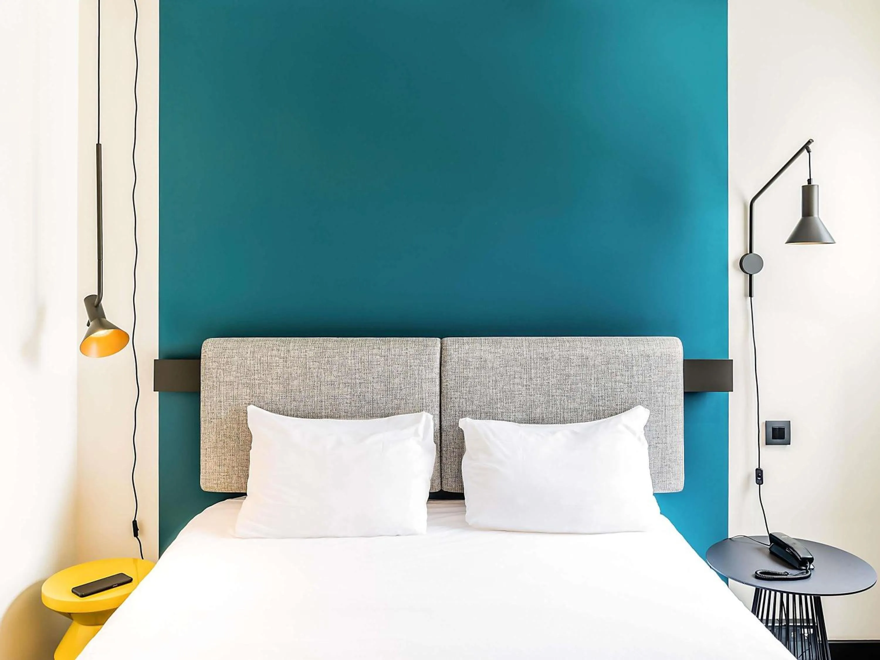 Bedroom, Bed in Hotel ibis Lisboa Alfragide