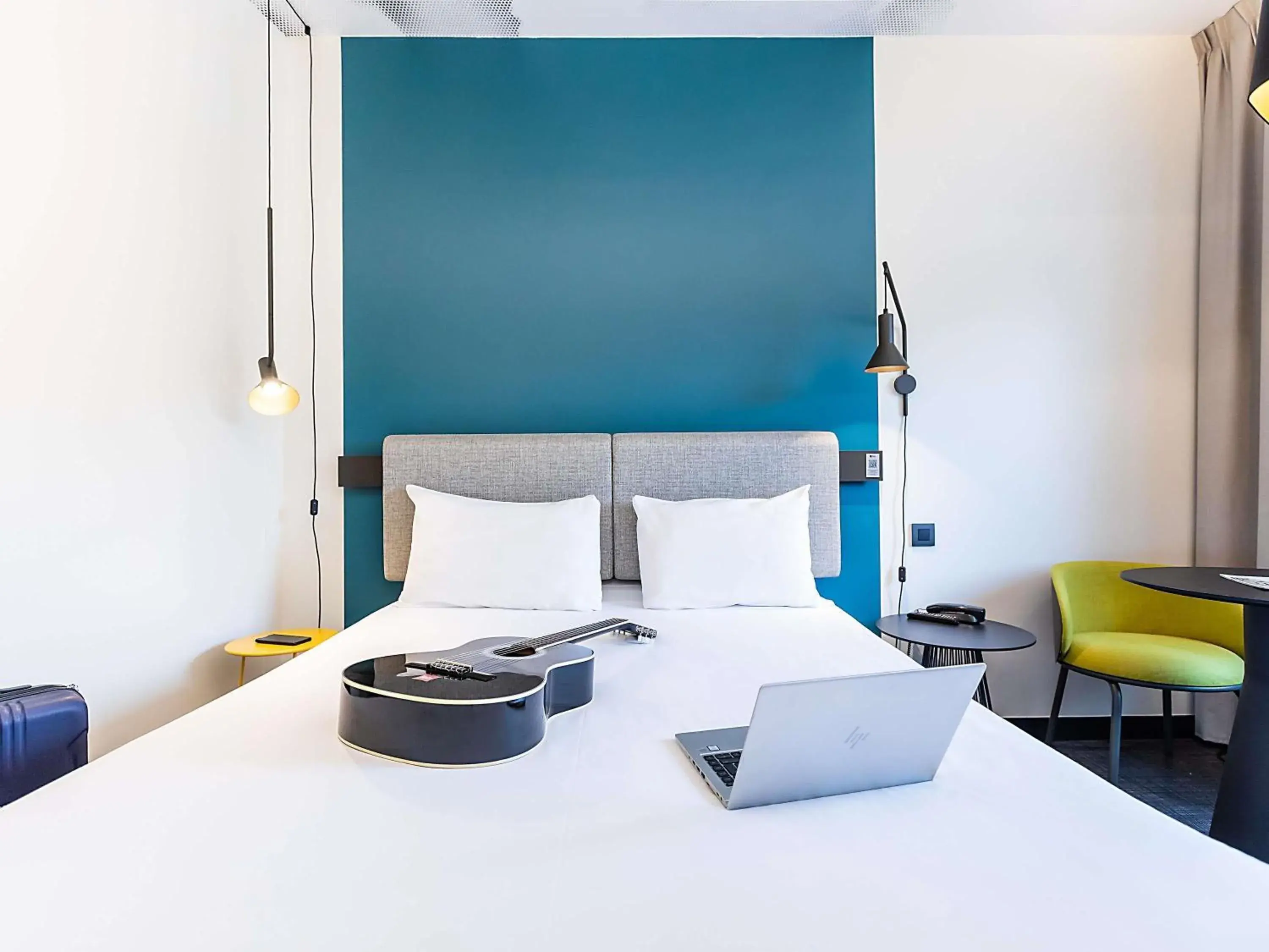 Double Room - Non-Smoking in Hotel ibis Lisboa Alfragide Double Room - Non-Smoking in Hotel ibis Lisboa Alfragide