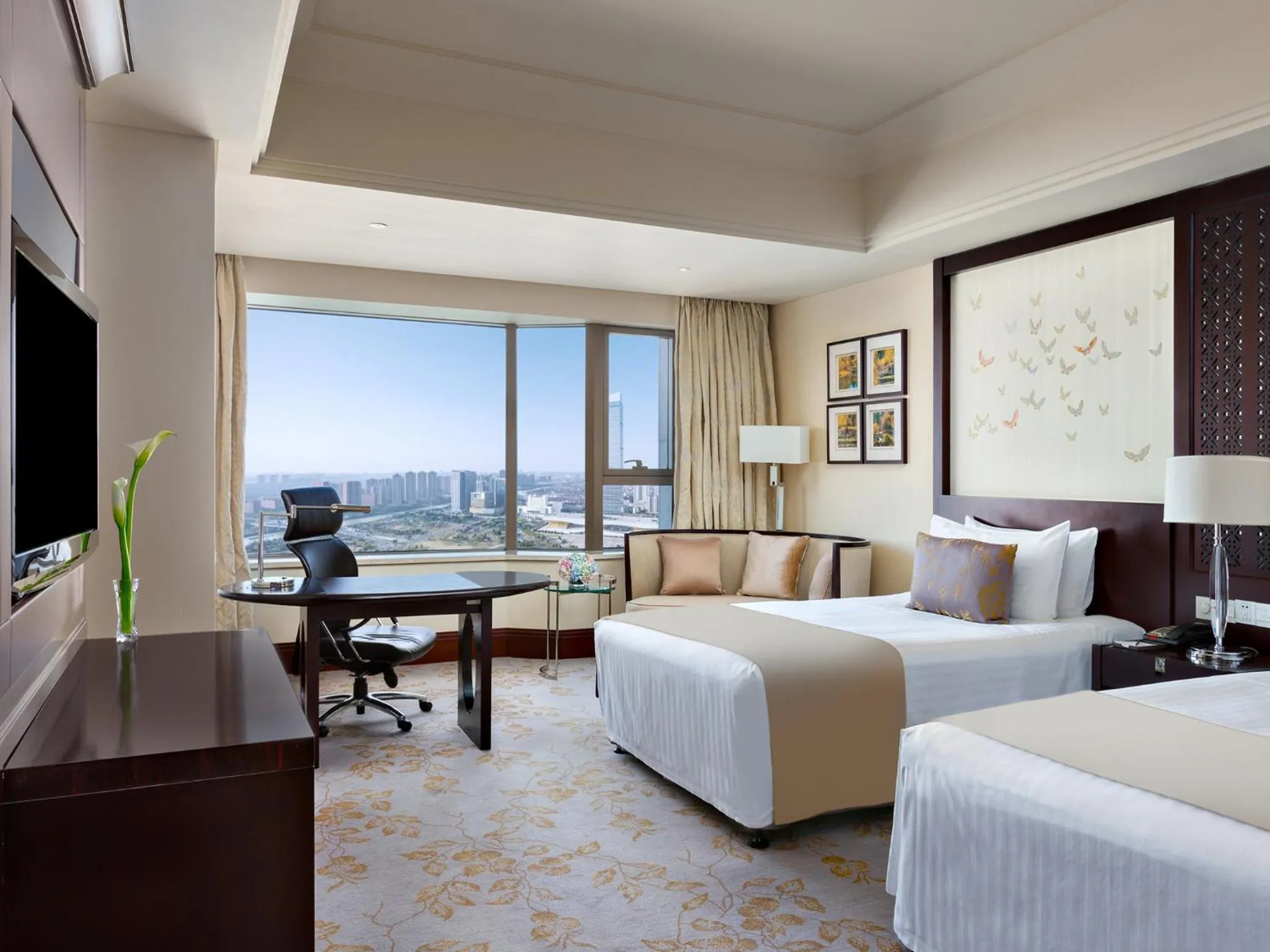 Bed in InterContinental Wuxi by IHG
