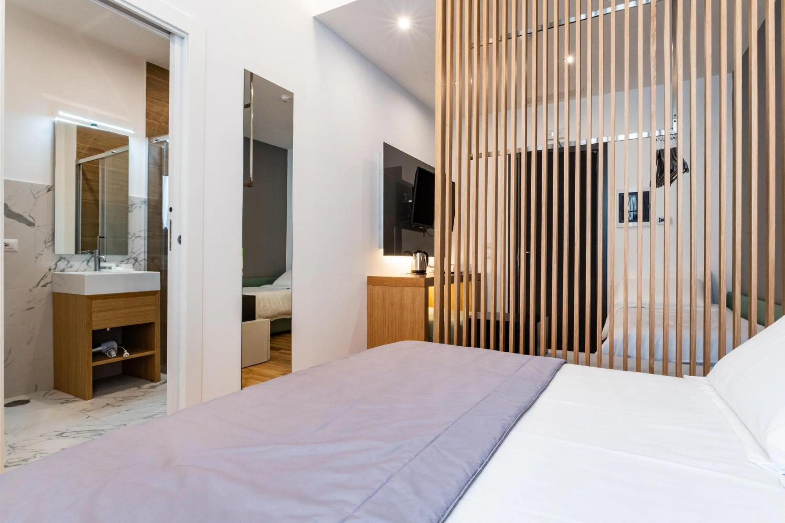 Photo of the whole room, Bed in Concept Terrace Hotel