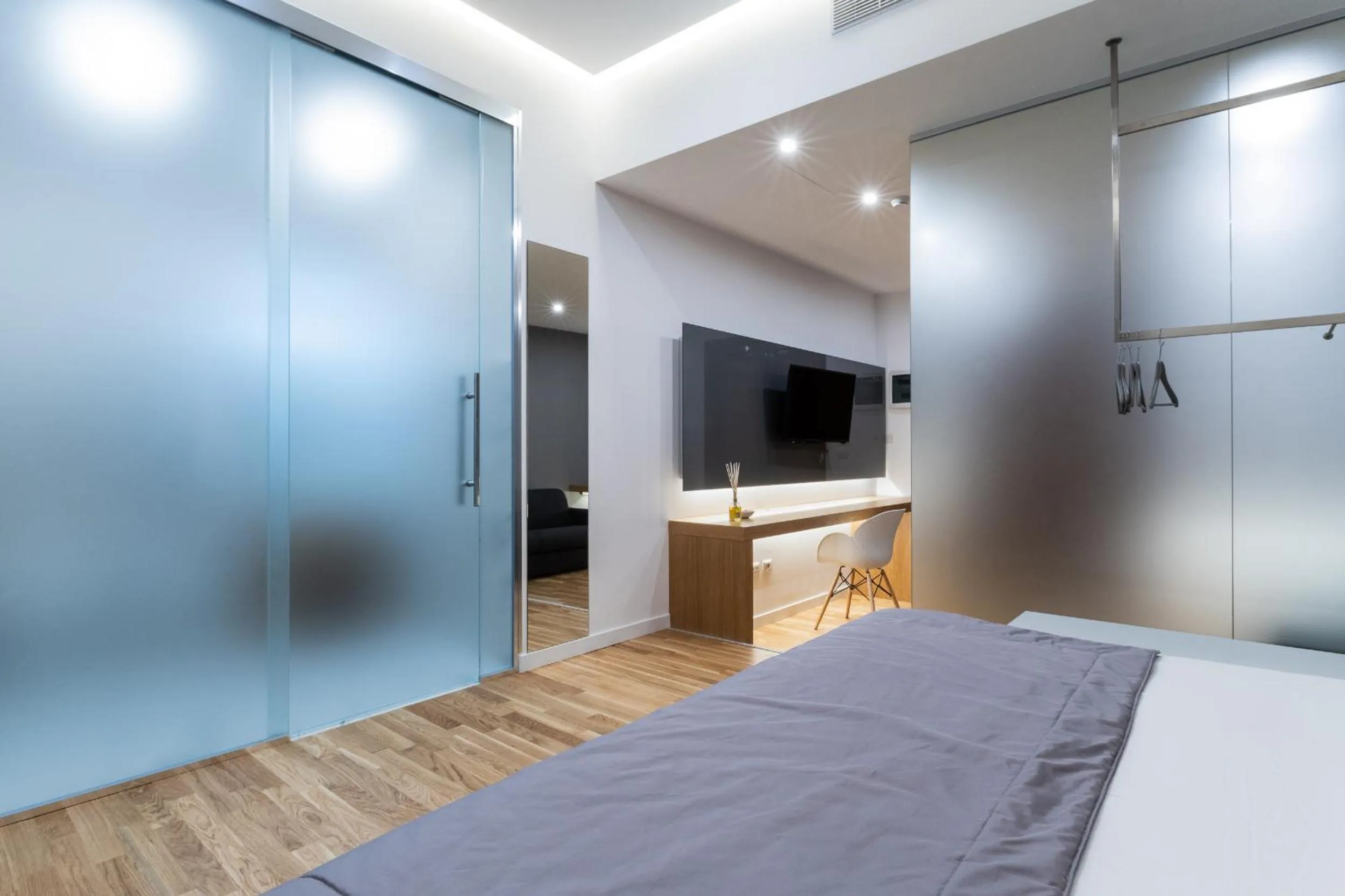 Photo of the whole room, Bed in Concept Terrace Hotel