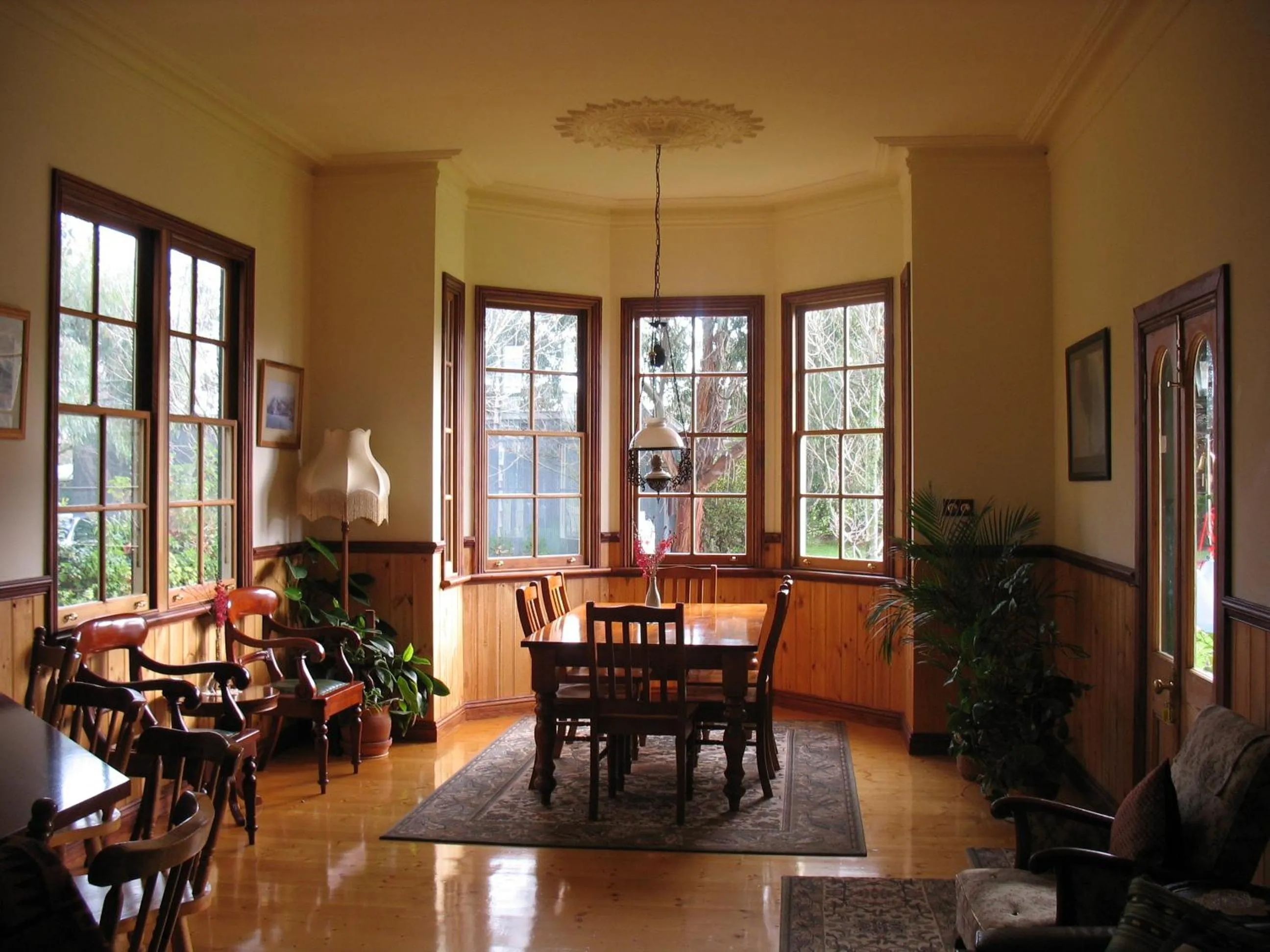 Dining area in Butterfly Farm Bed and Breakfast Nirranda