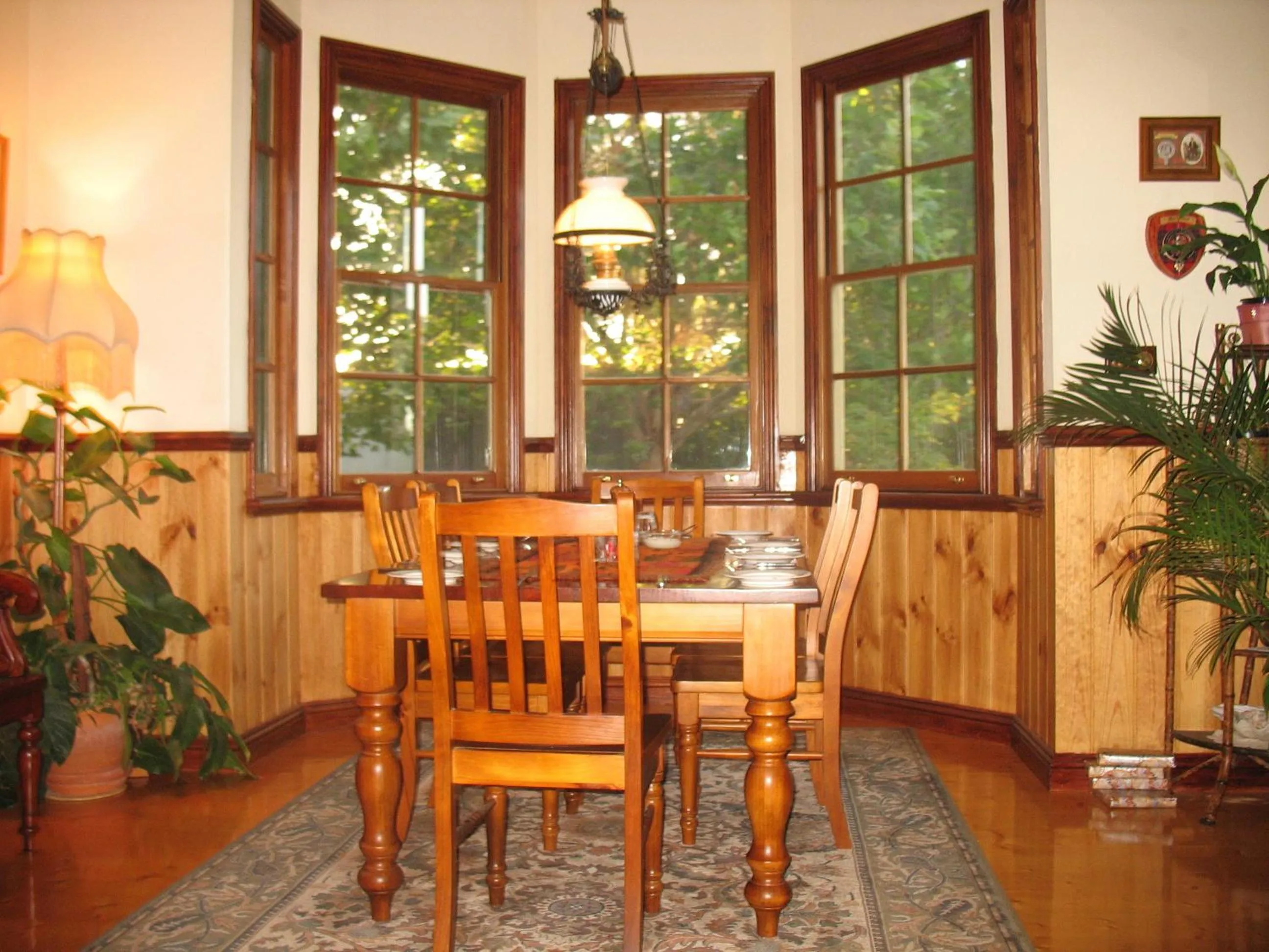 Dining area in Butterfly Farm Bed and Breakfast Nirranda