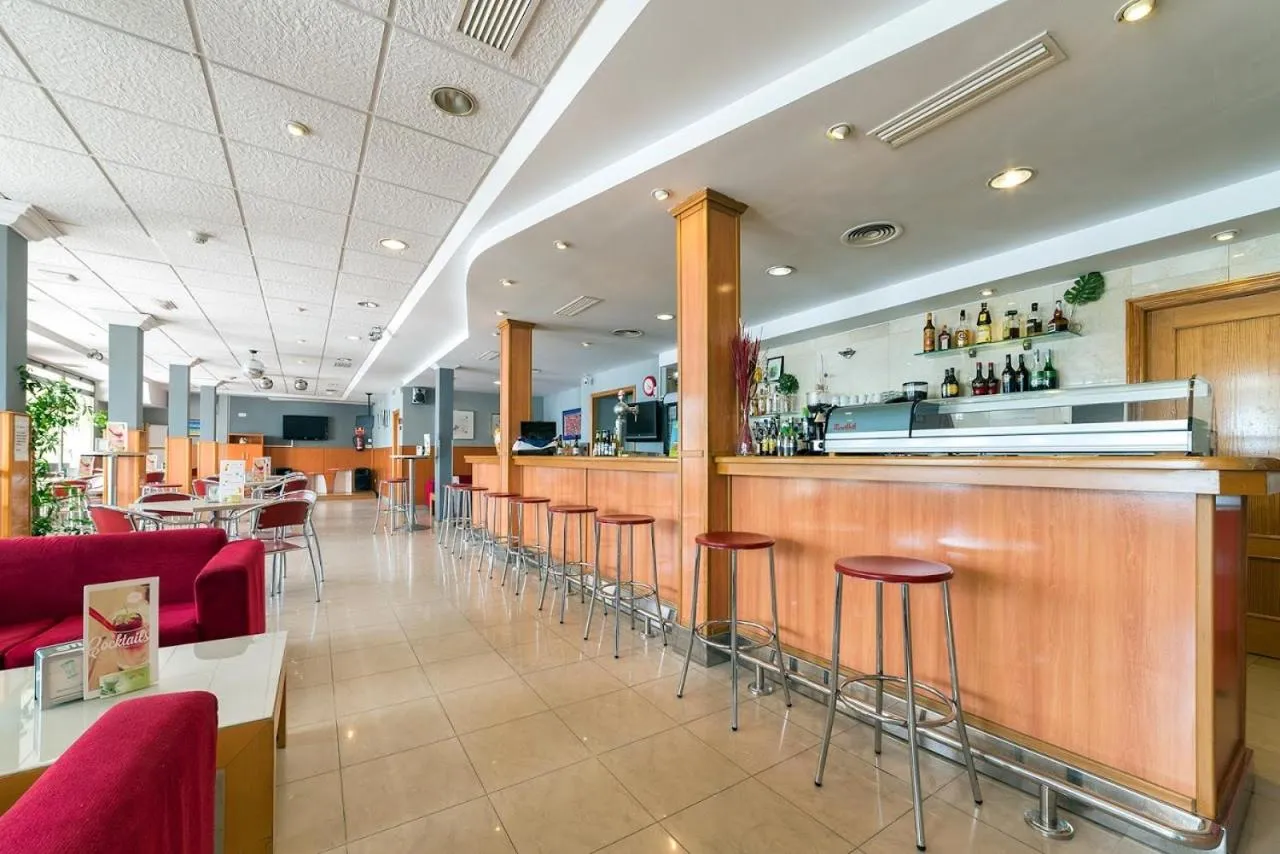 Lounge or bar in Hotel Montemar