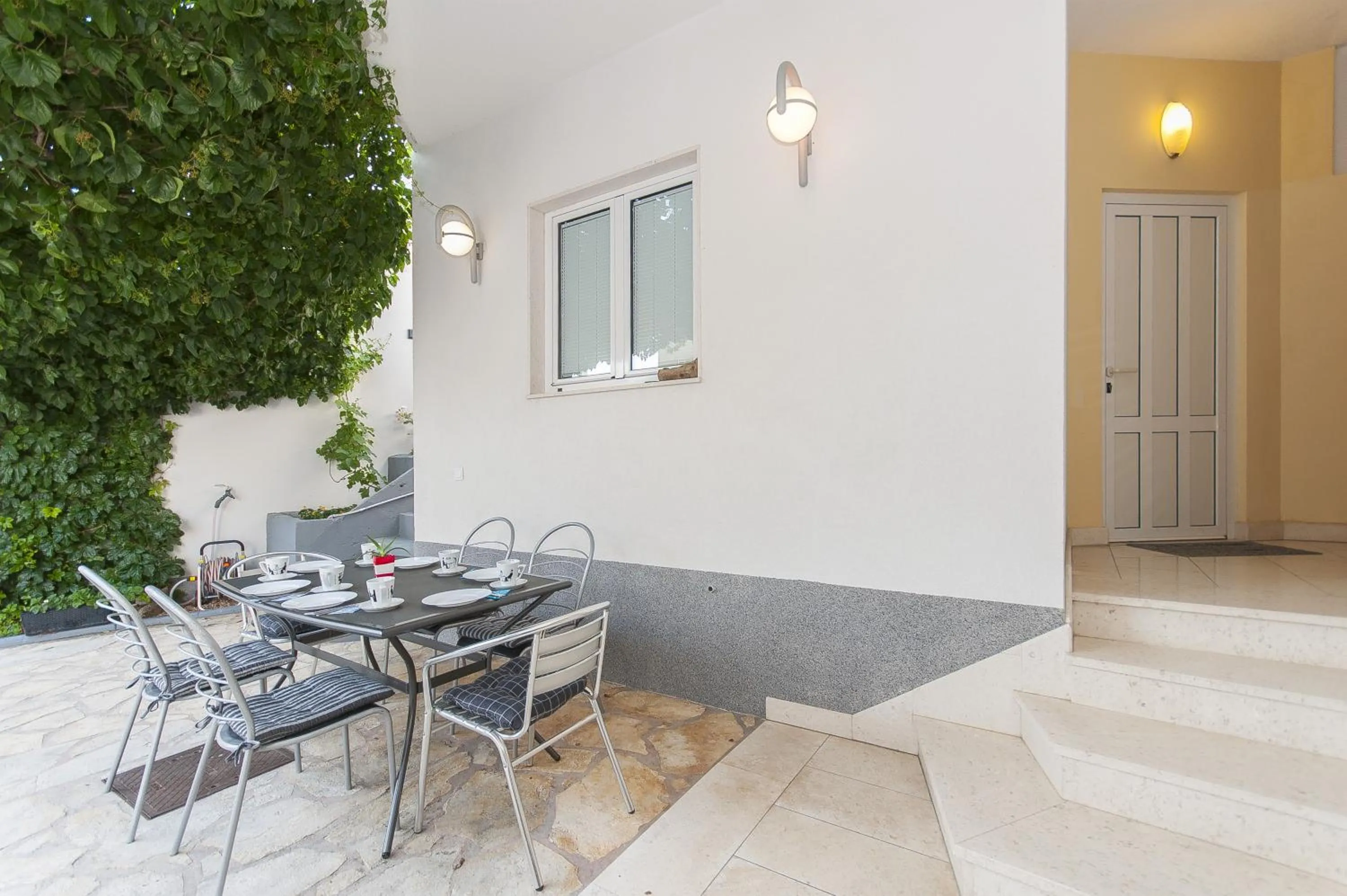 Property building in Apartment Brajki