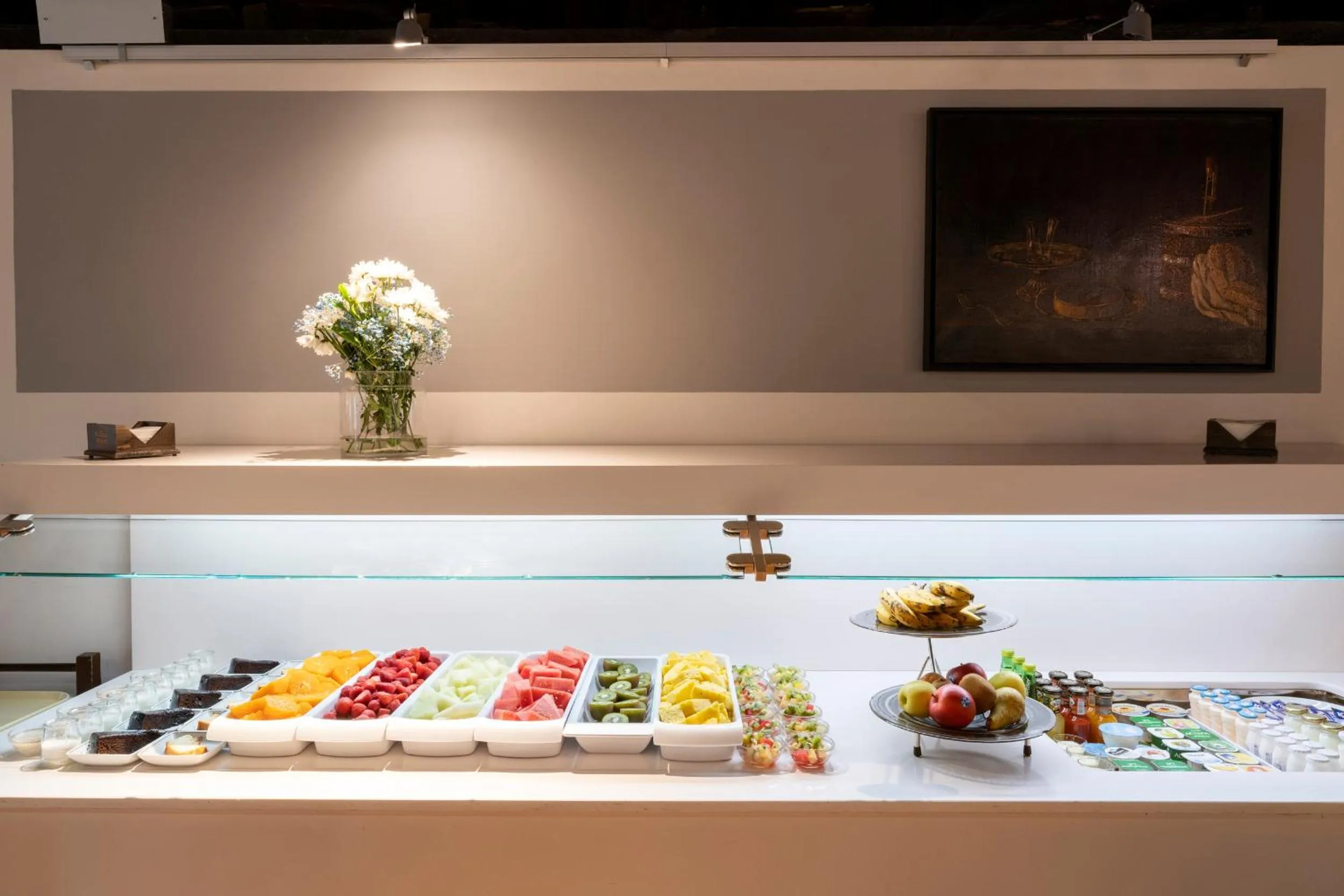 Buffet breakfast in Parador de Argómaniz